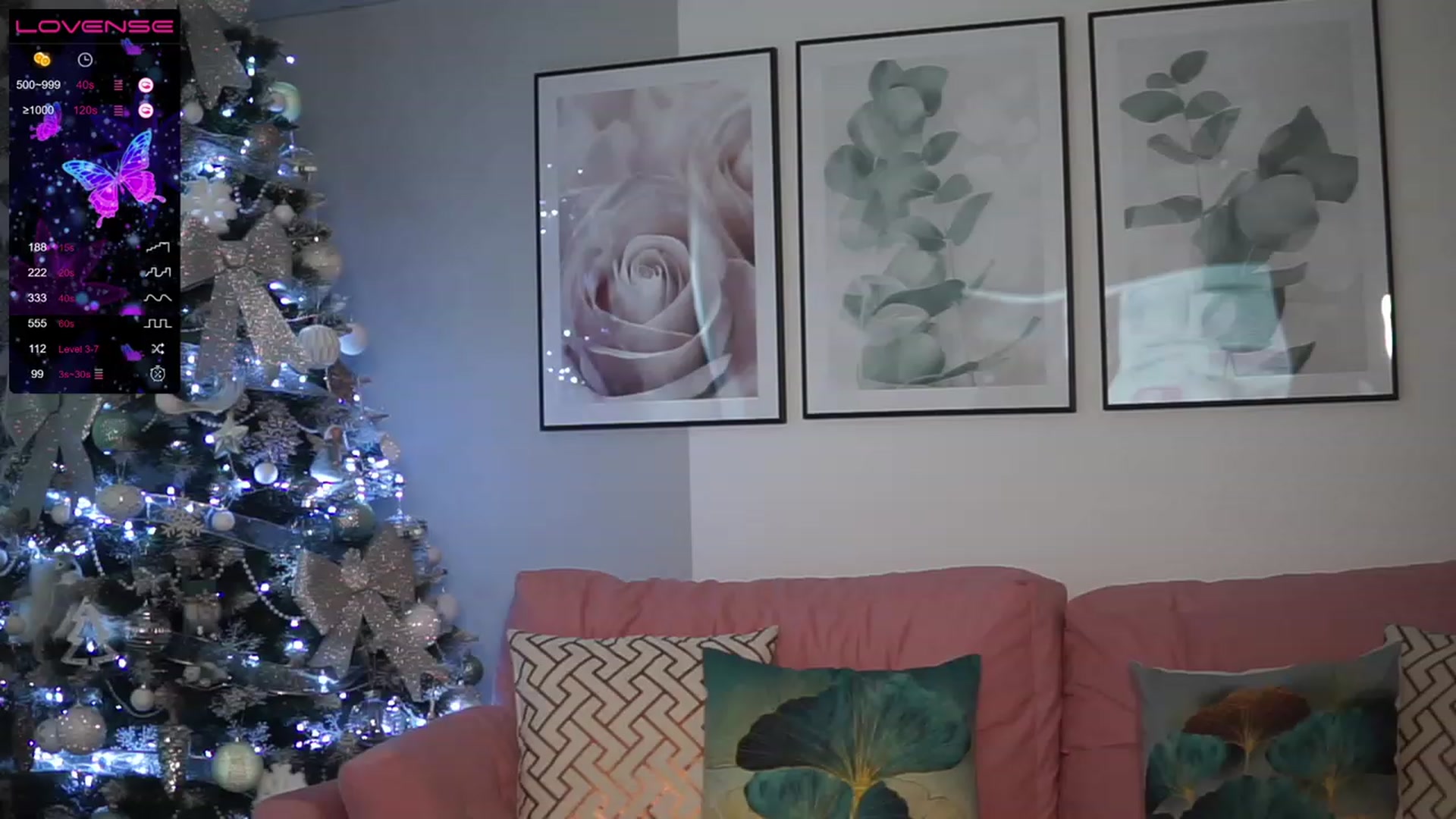 Gallery image thumbnail from VanessaVille's myfreecams stream on, 12/16/2022, 11:08 image 18 of 20