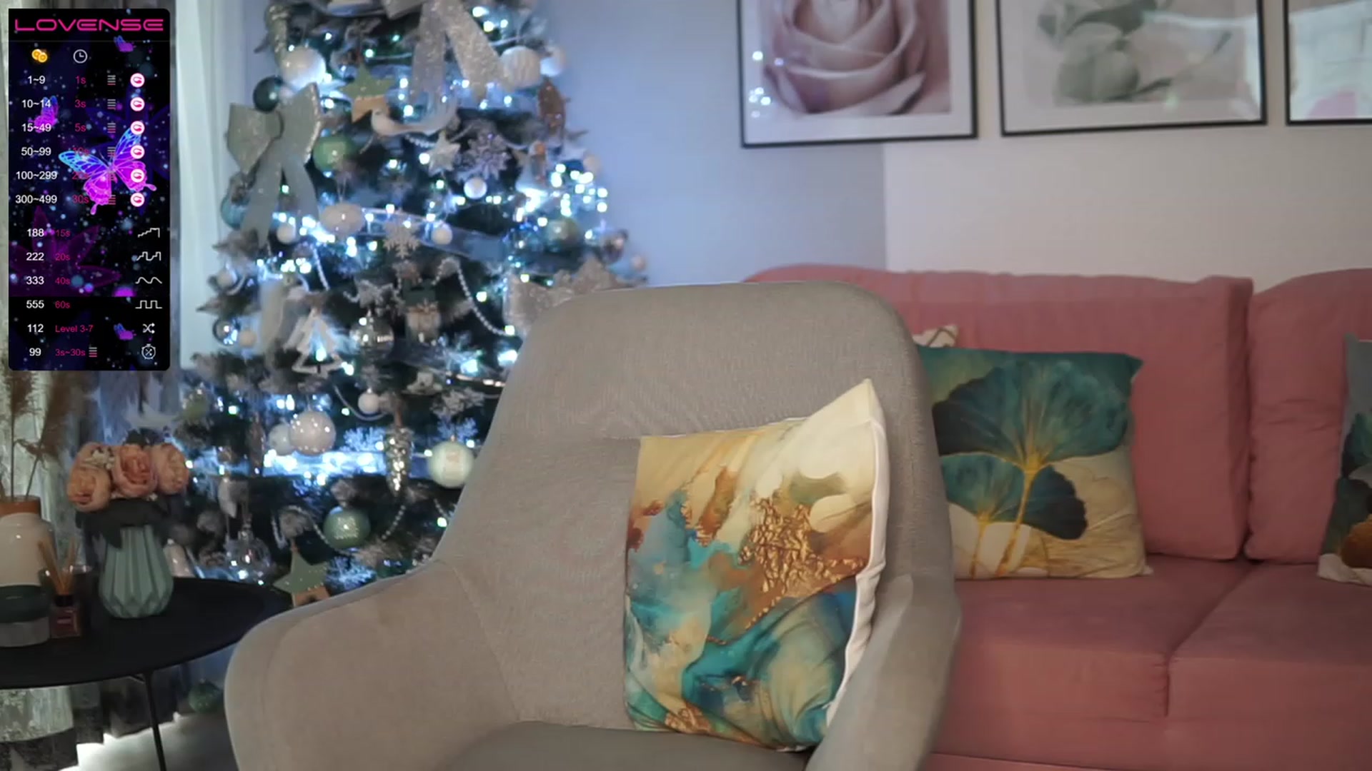 Gallery image thumbnail from VanessaVille's myfreecams stream on, 01/07/2023, 12:09 image 12 of 20