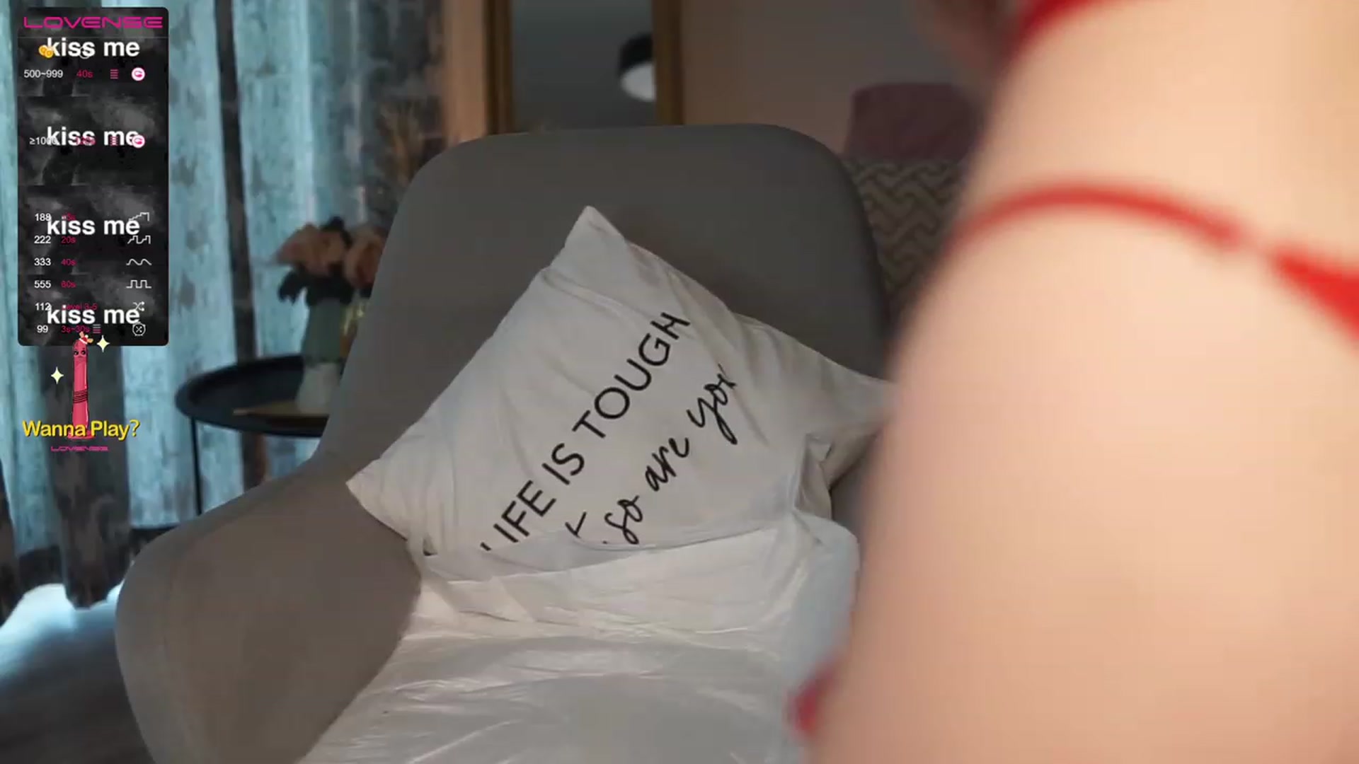 Gallery image thumbnail from VanessaVille's myfreecams stream on, 02/14/2023, 12:14 image 15 of 20