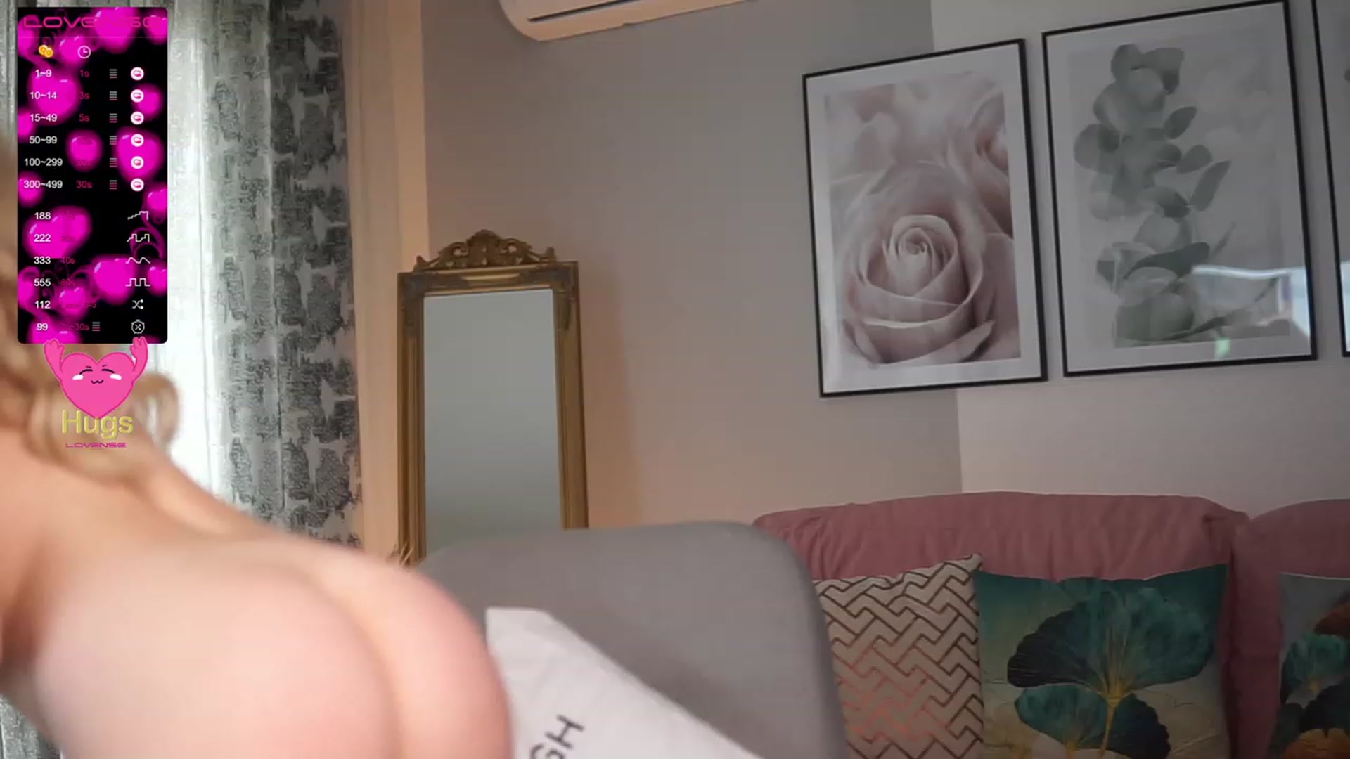Gallery image thumbnail from VanessaVille's myfreecams stream on, 02/16/2023, 09:54 image 3 of 20