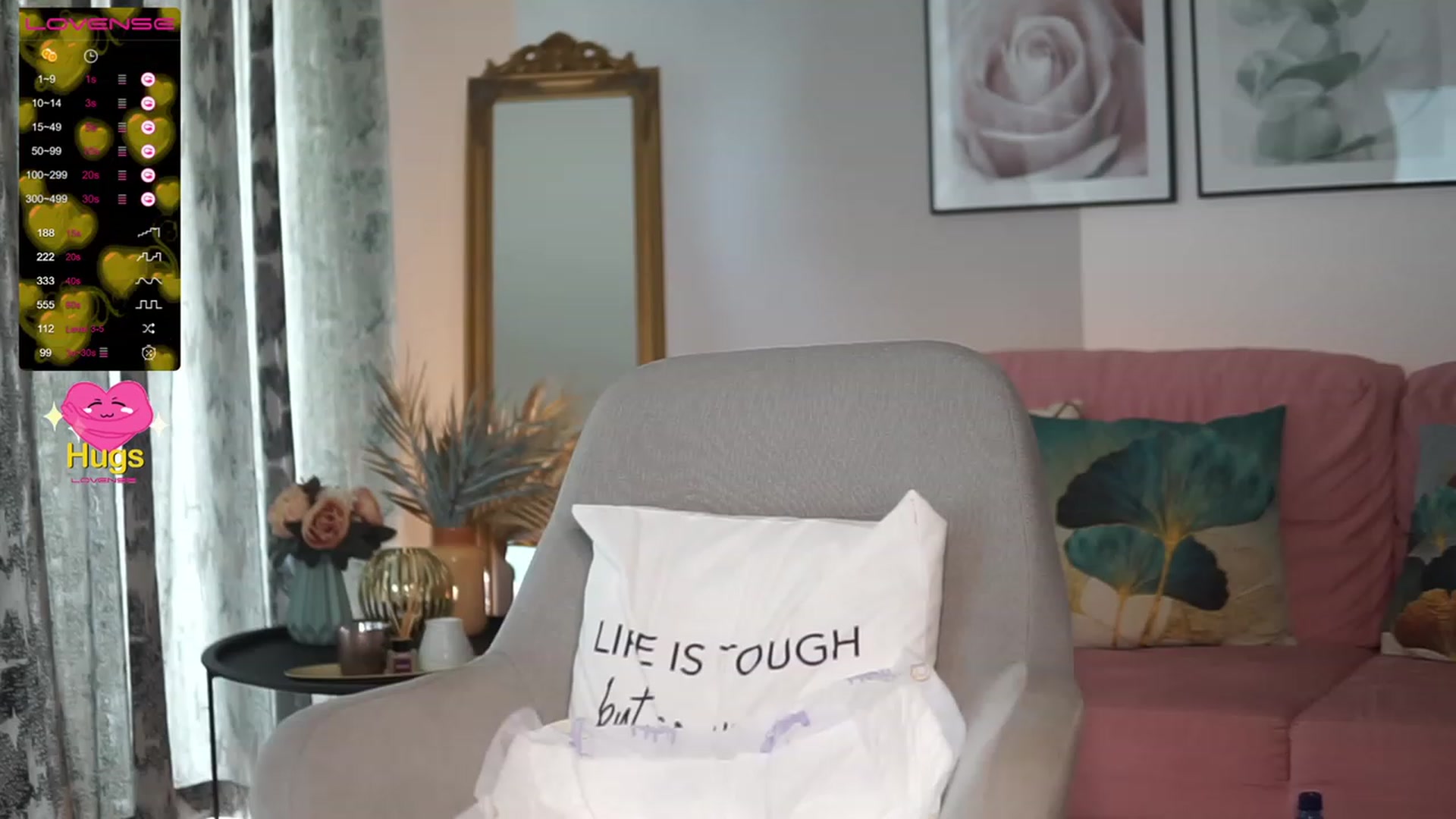 Gallery image thumbnail from VanessaVille's myfreecams stream on, 03/08/2023, 12:07 image 9 of 20