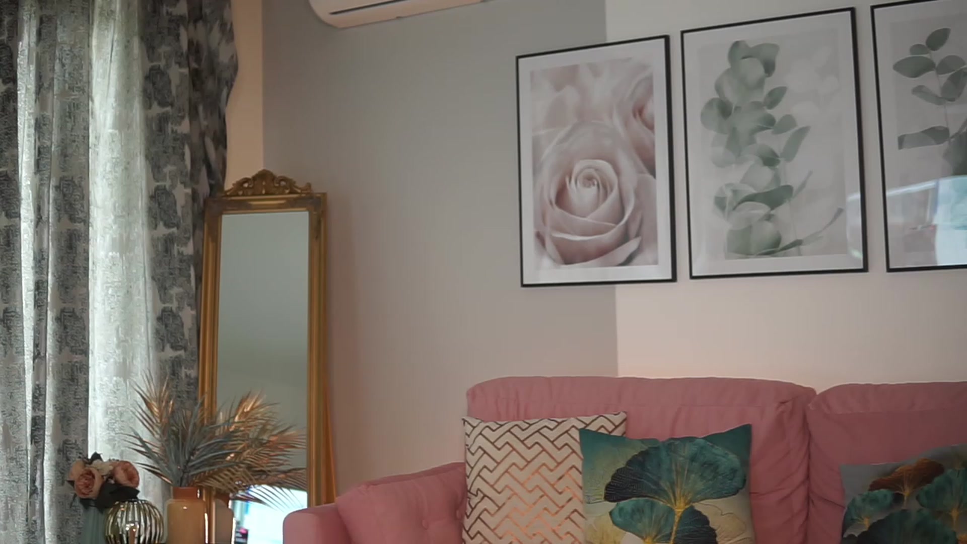 Gallery image thumbnail from VanessaVille's myfreecams stream on, 03/11/2023, 12:33 image 13 of 20