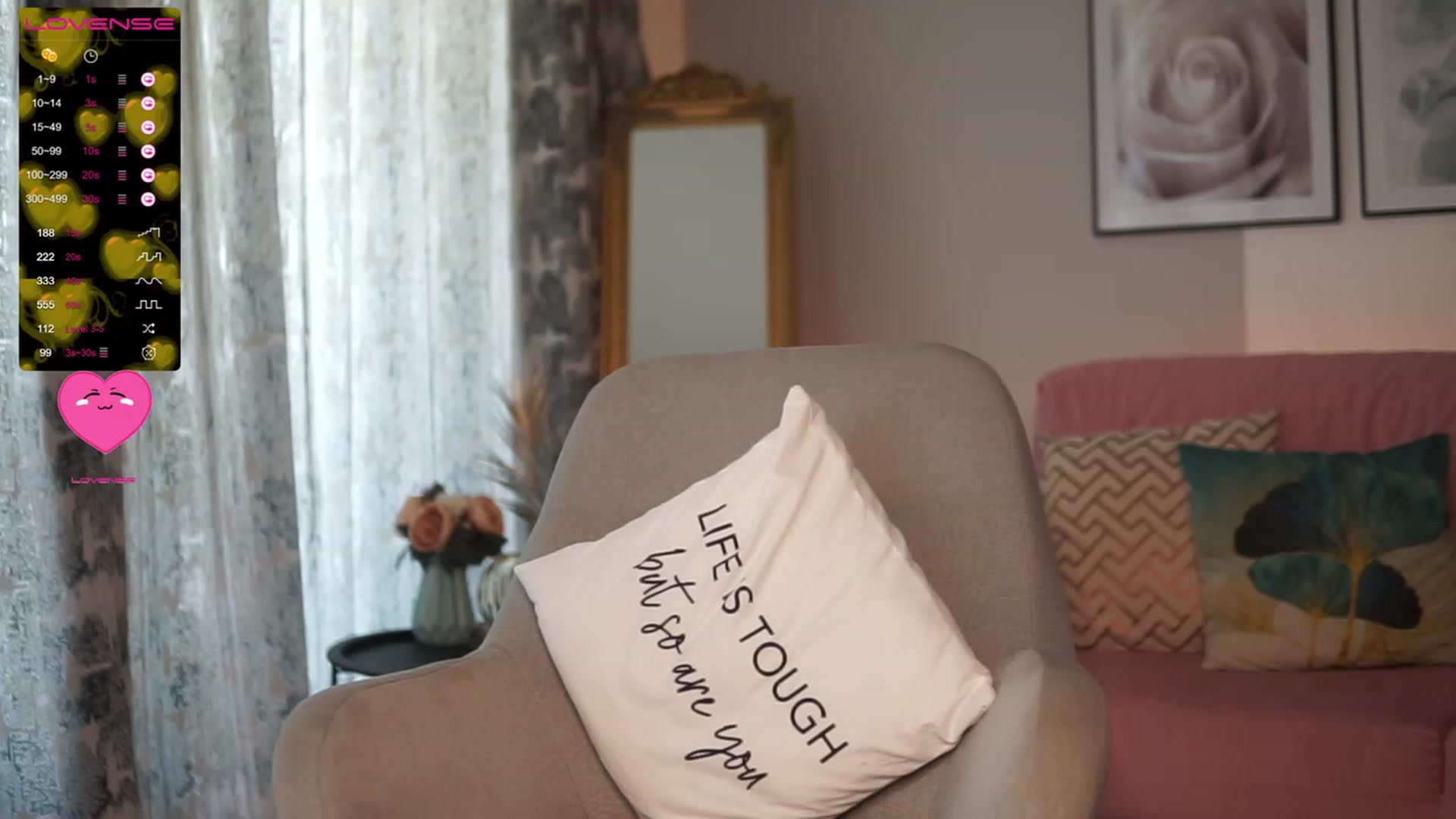 Gallery image thumbnail from VanessaVille's myfreecams stream on, 03/12/2023, 10:26 image 1 of 20