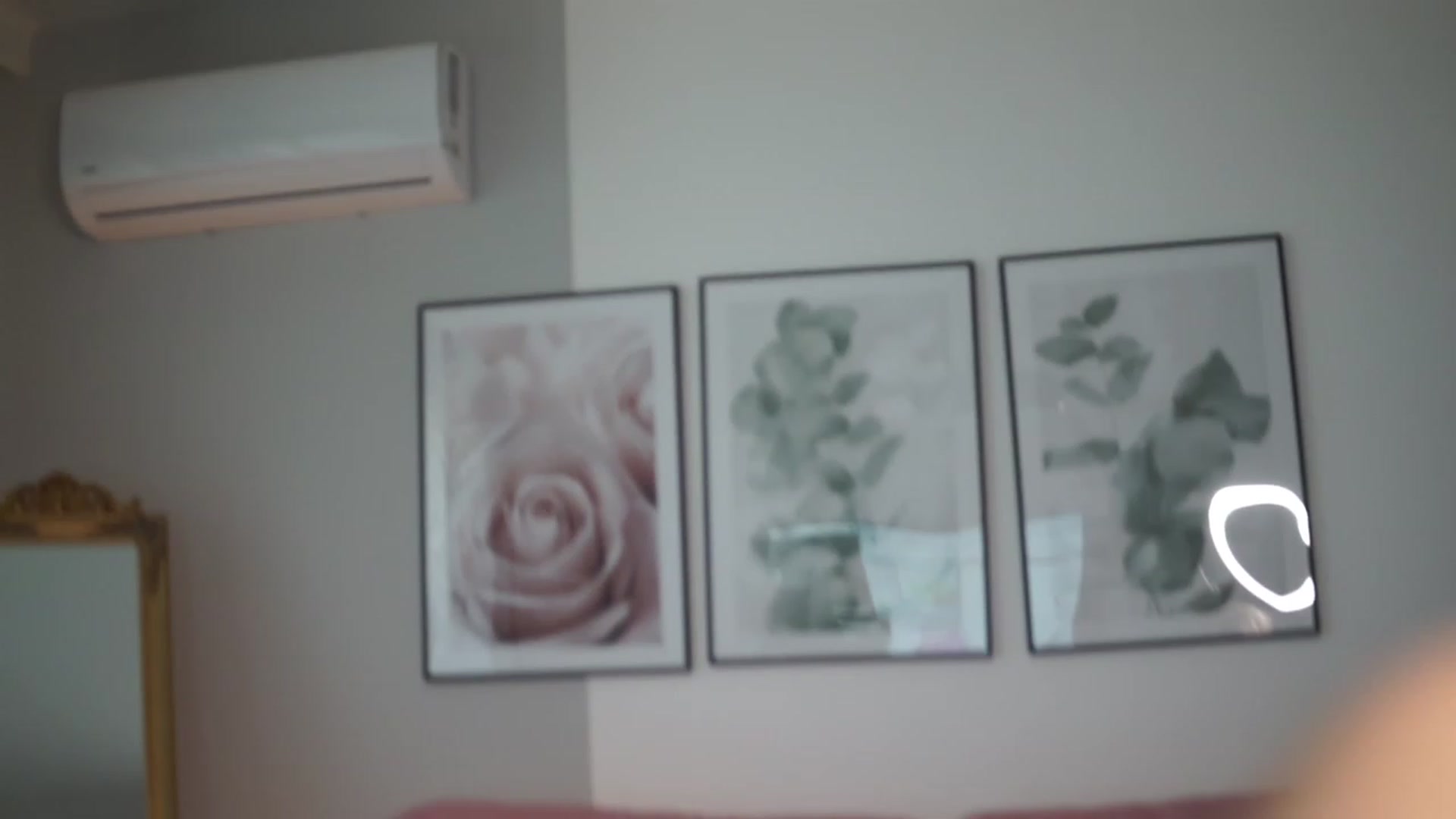 Gallery image thumbnail from VanessaVille's myfreecams stream on, 03/28/2023, 11:26 image 5 of 20
