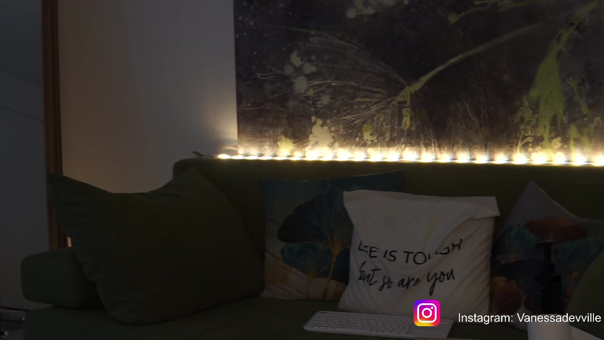Gallery image thumbnail from VanessaVille's myfreecams stream on, 07/07/2023, 08:57 image 1 of 20