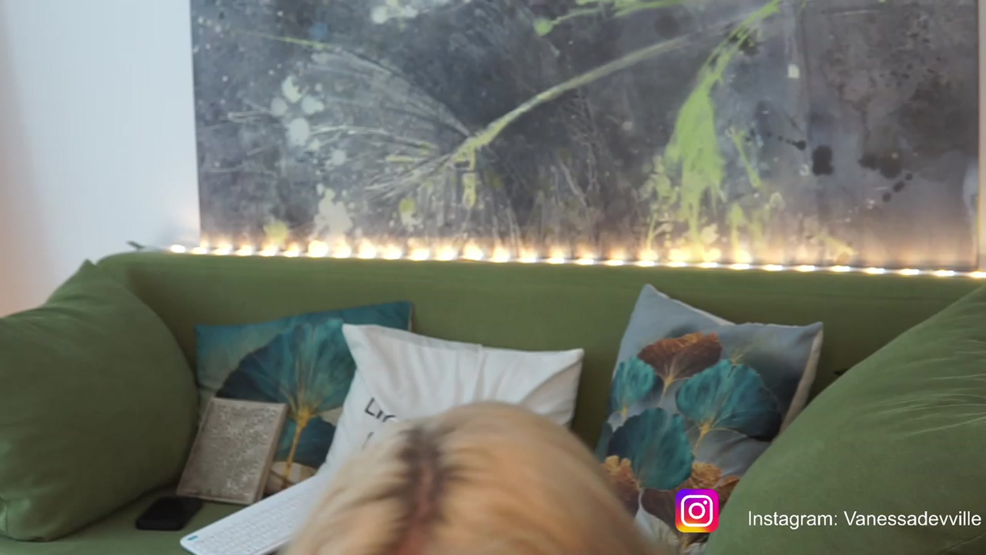 Gallery image thumbnail from VanessaVille's myfreecams stream on, 07/10/2023, 12:53 image 2 of 20