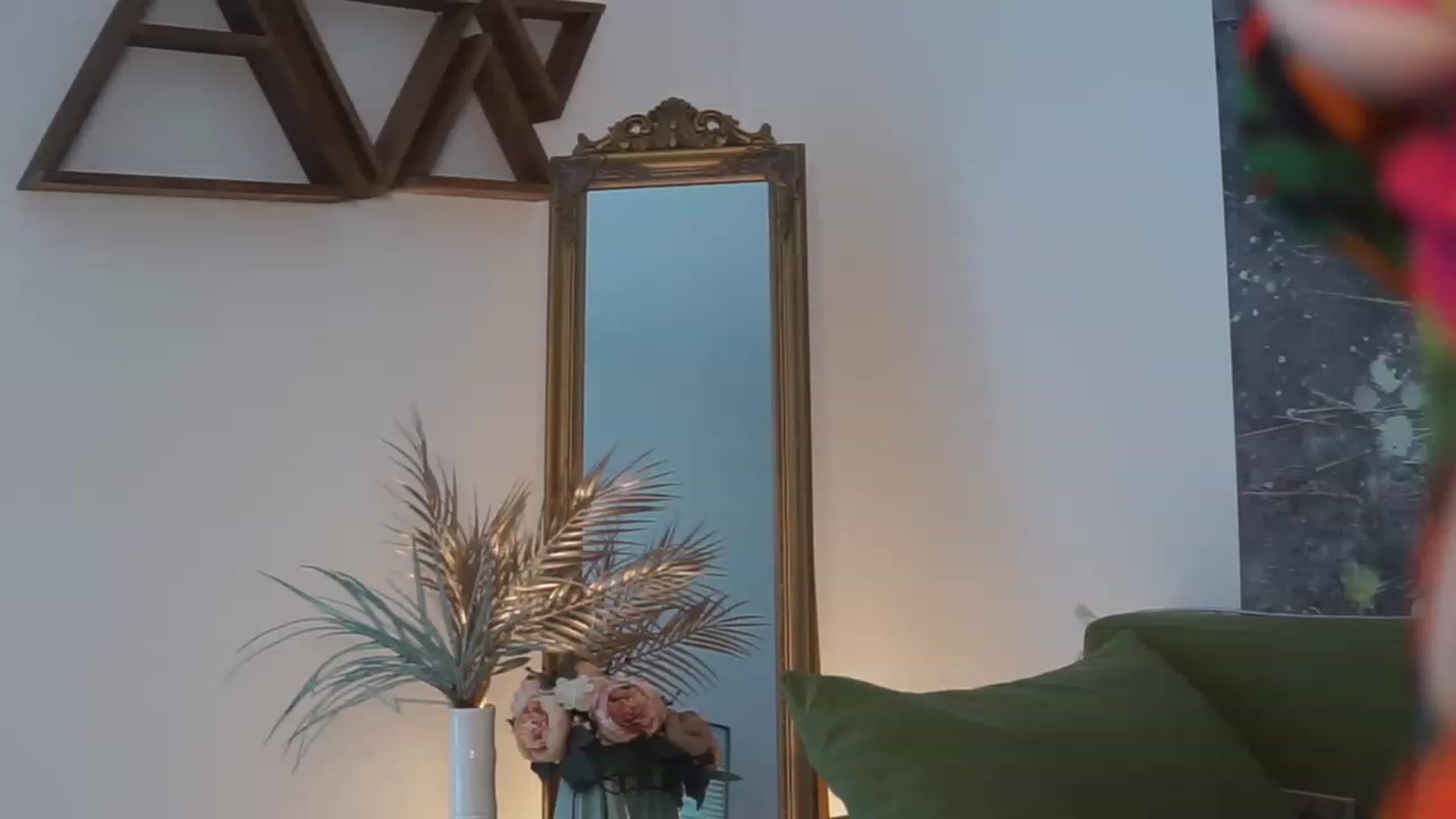 Gallery image thumbnail from VanessaVille's myfreecams stream on, 07/24/2023, 10:29 image 2 of 20