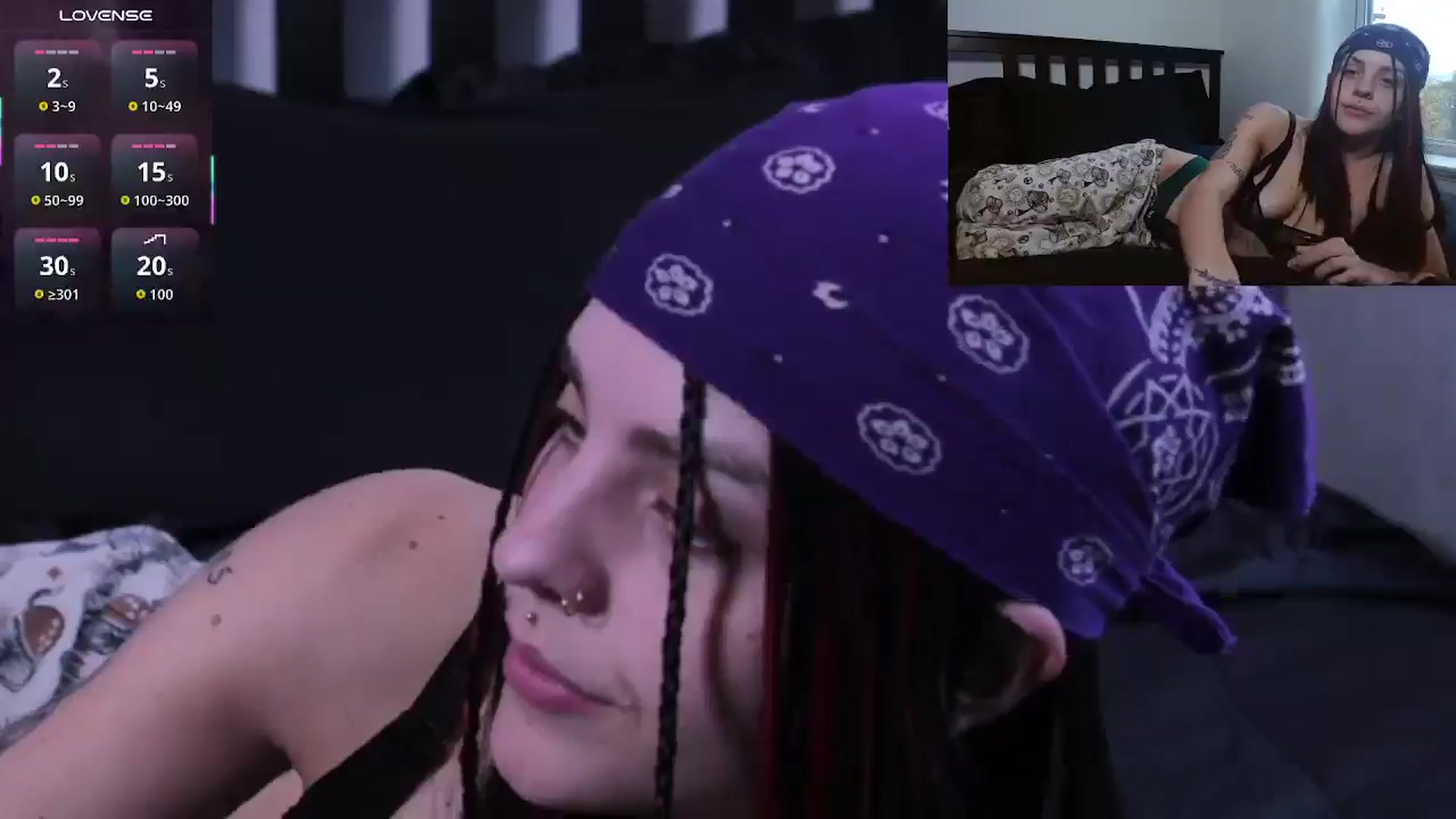 Gallery image thumbnail from VanessaVipera's myfreecams stream on, 10/19/2025, 20:43 image 18 of 20