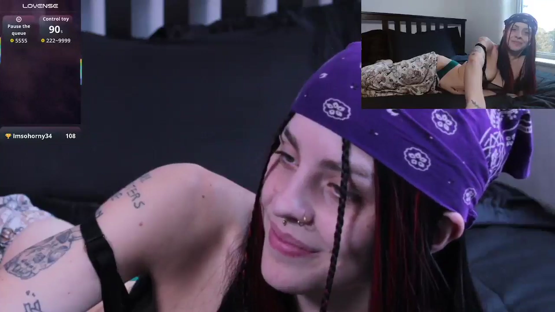 Gallery image thumbnail from VanessaVipera's myfreecams stream on, 10/19/2025, 20:43 image 6 of 20