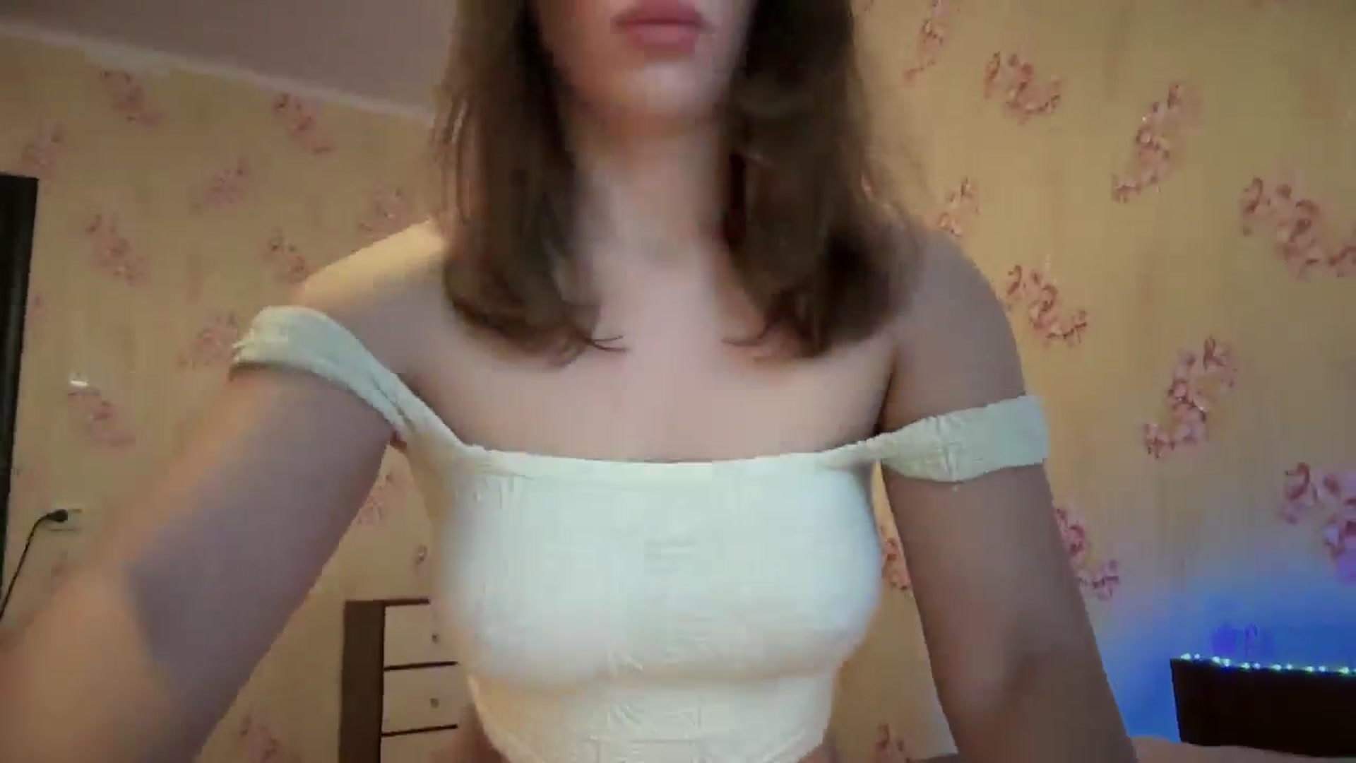 Gallery image thumbnail from VanessaWinn's myfreecams stream on, 12/03/2024, 08:08 image 6 of 20