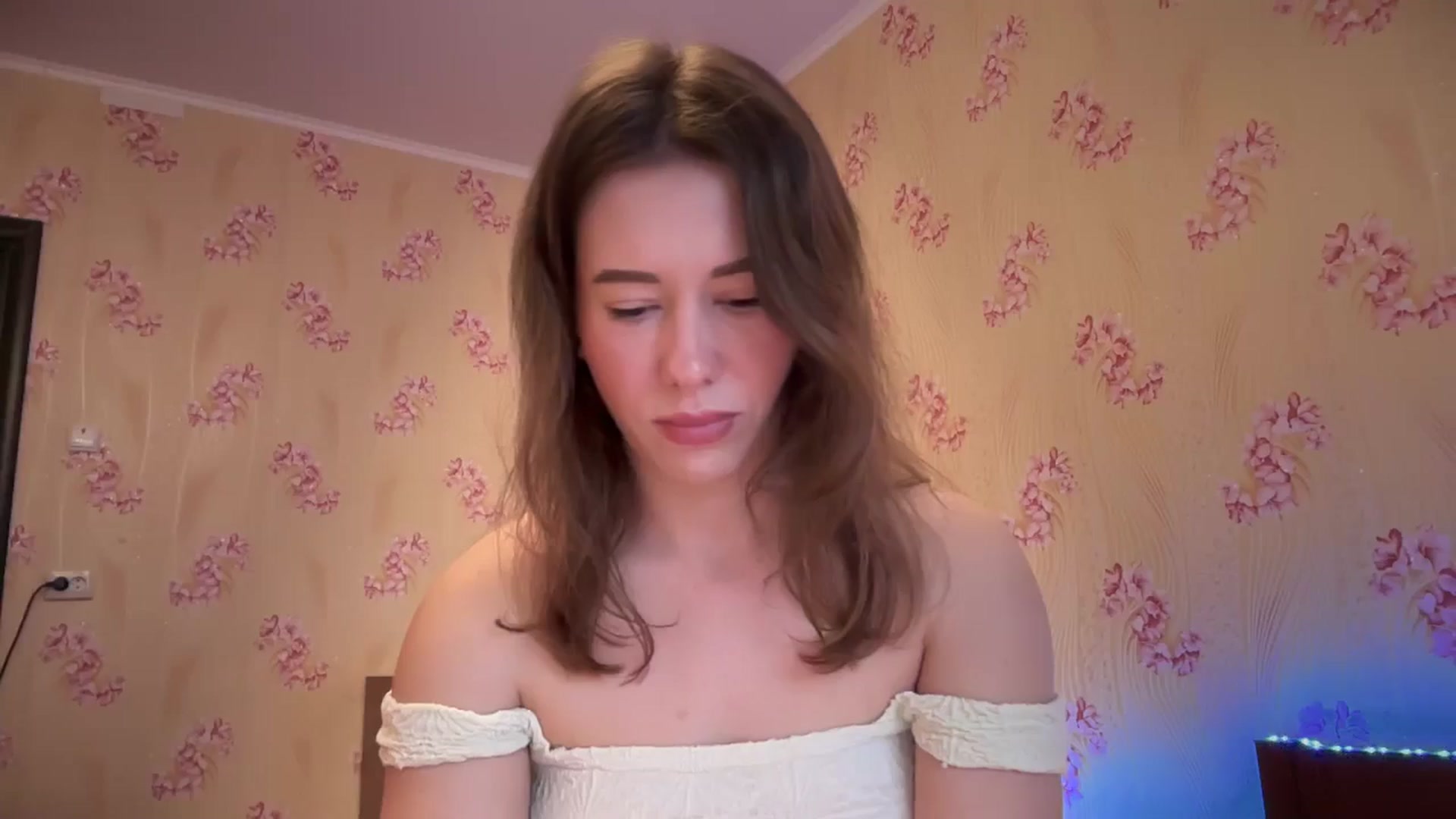 Gallery image thumbnail from VanessaWinn's myfreecams stream on, 12/03/2024, 08:08 image 3 of 20
