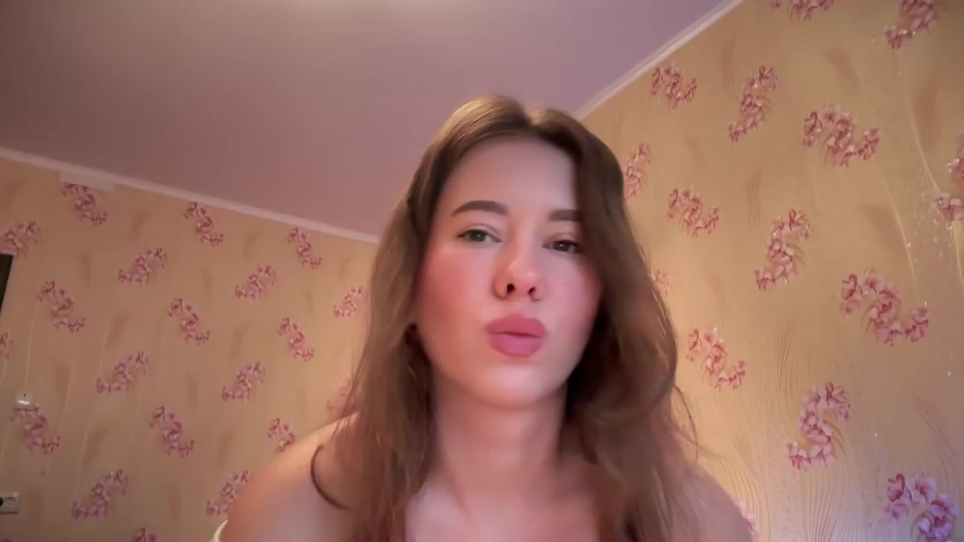 Gallery image thumbnail from VanessaWinn's myfreecams stream on, 12/03/2024, 08:08 image 1 of 20