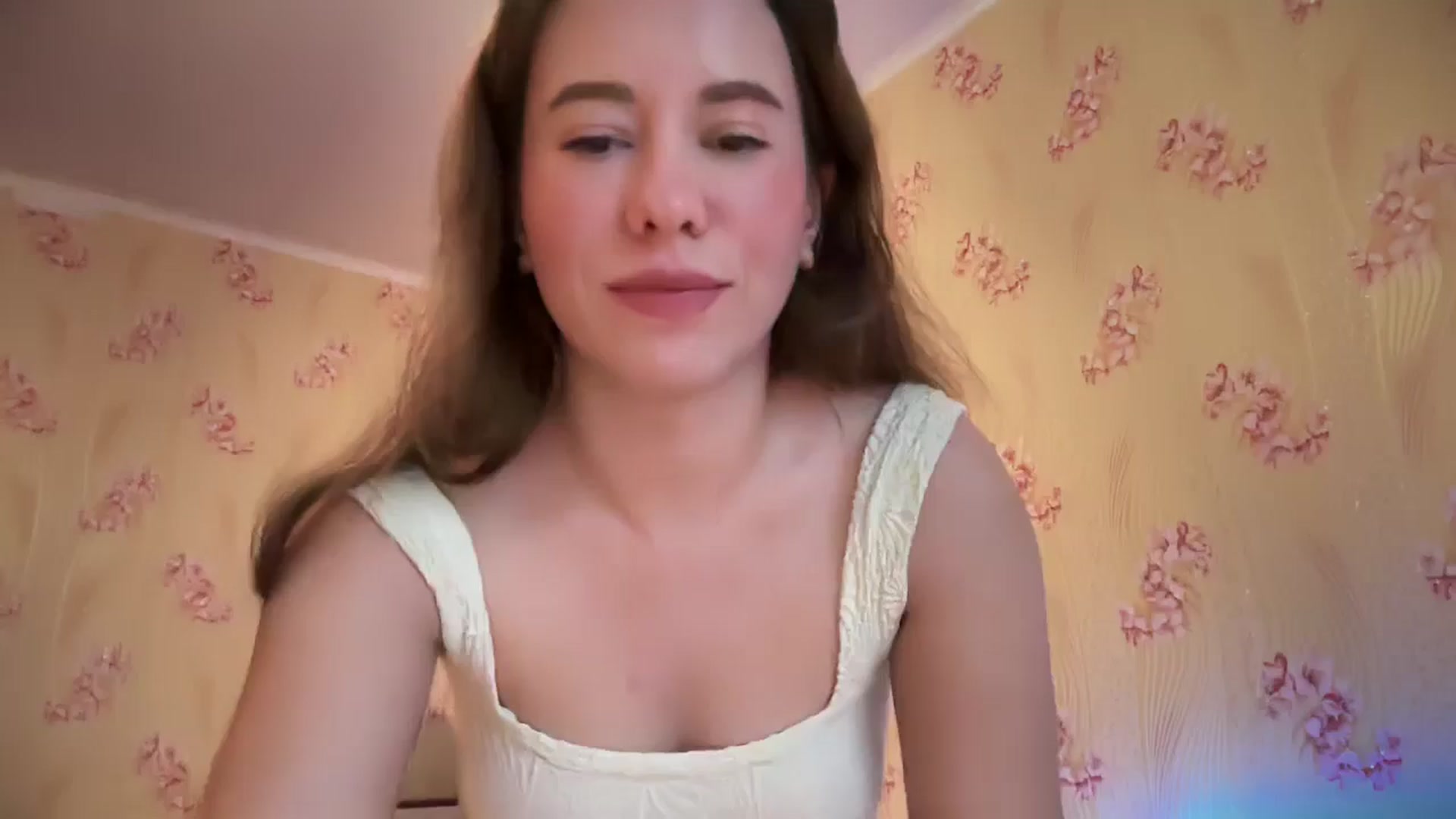 Gallery image thumbnail from VanessaWinn's myfreecams stream on, 12/03/2024, 08:08 image 12 of 20