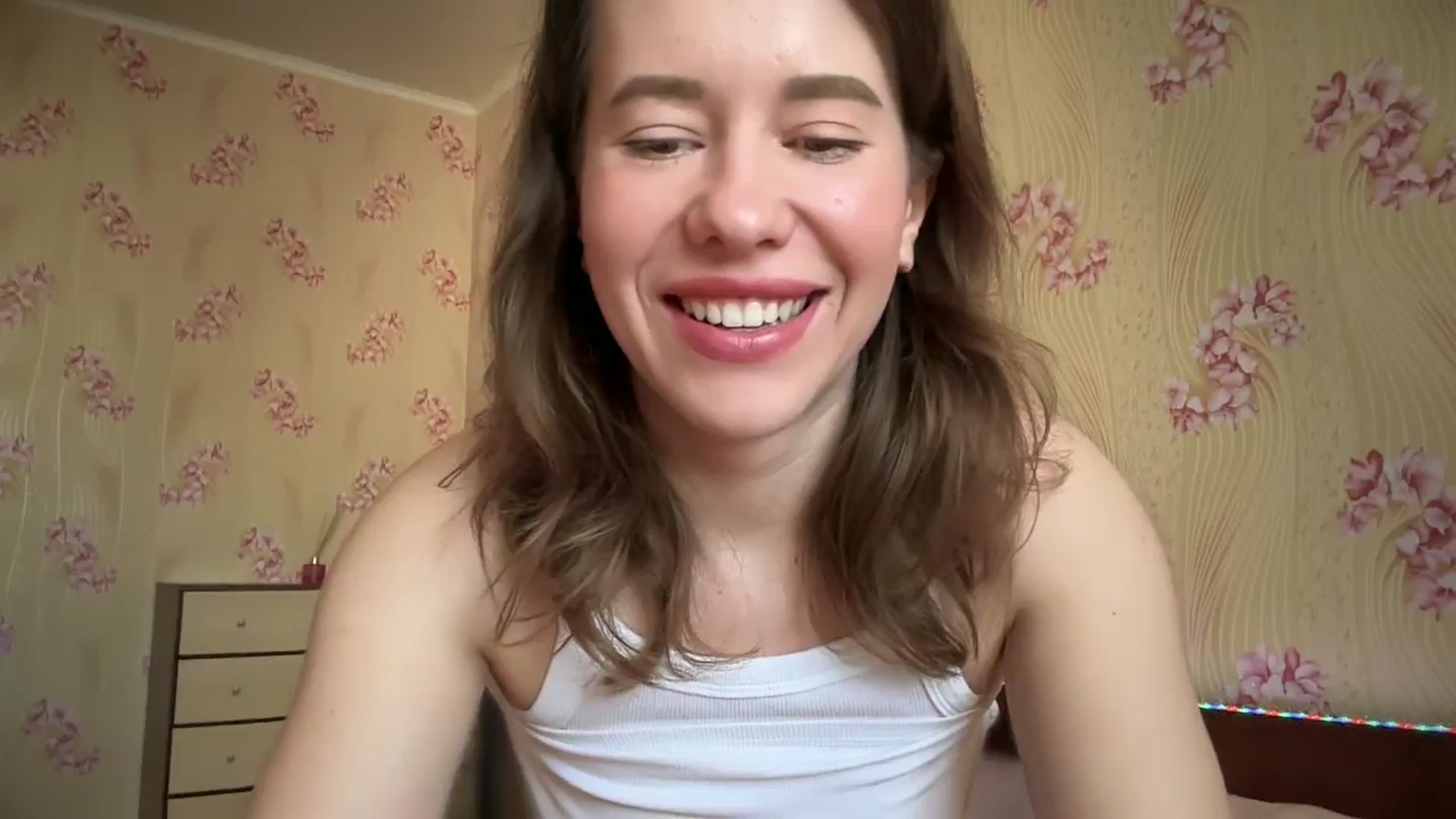 Gallery image thumbnail from VanessaWinn's myfreecams stream on, 03/20/2025, 13:39 image 18 of 20