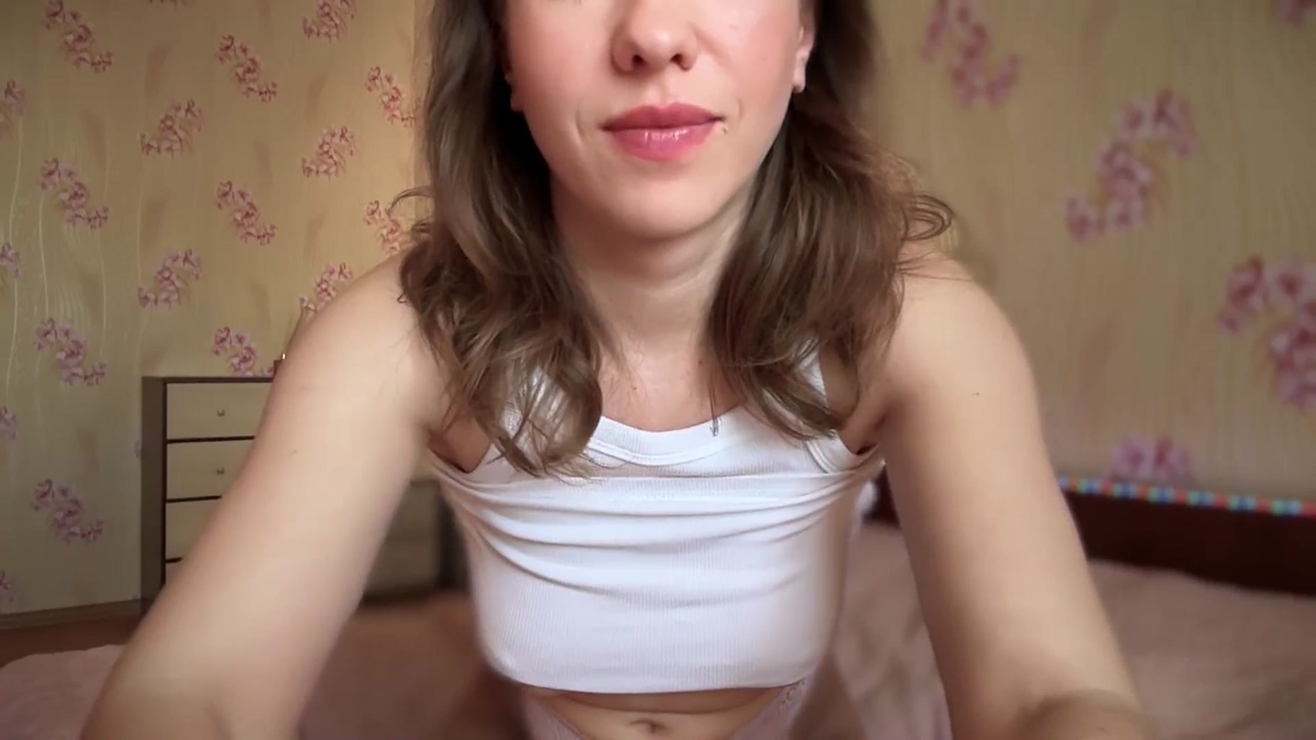 Gallery image thumbnail from VanessaWinn's myfreecams stream on, 03/20/2025, 14:04 image 4 of 20