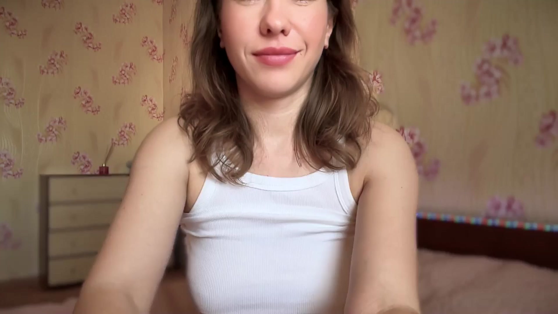 Gallery image thumbnail from VanessaWinn's myfreecams stream on, 03/20/2025, 14:04 image 12 of 20