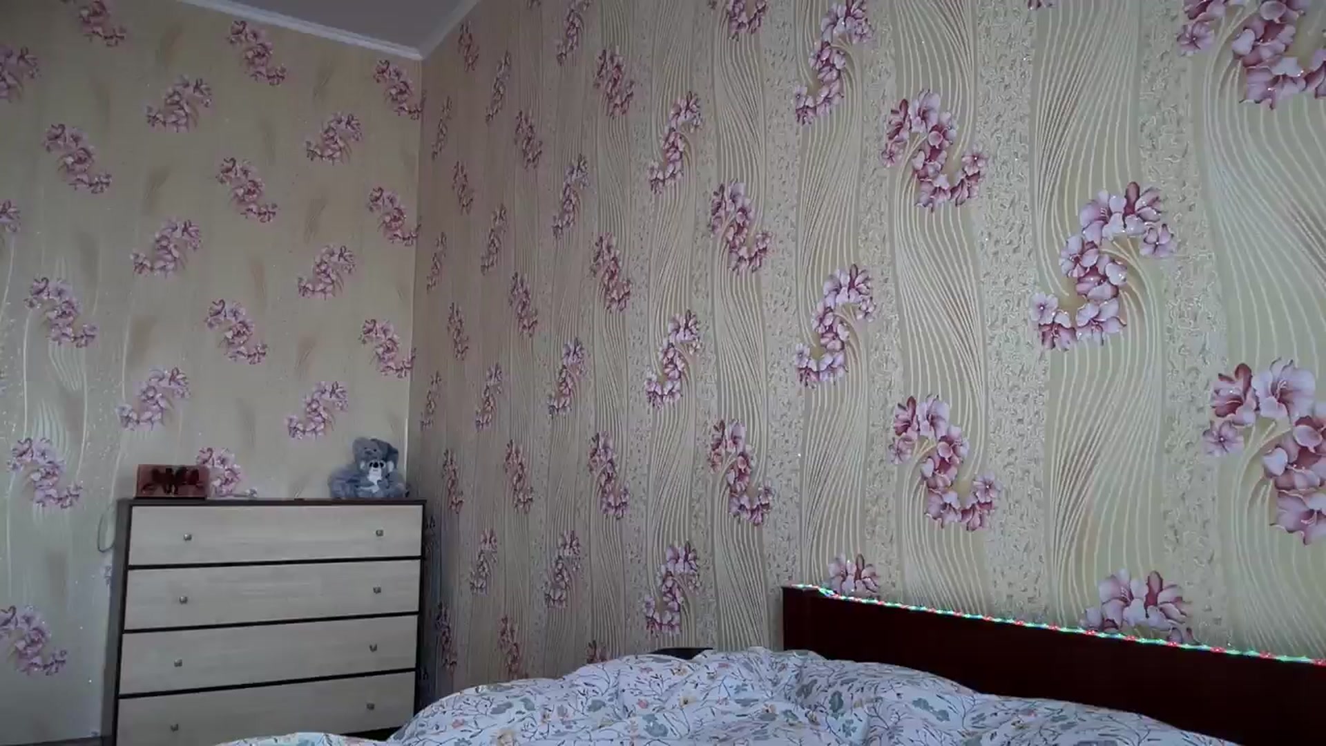 Gallery image thumbnail from VanessaWinn's myfreecams stream on, 06/07/2025, 08:28 image 1 of 20