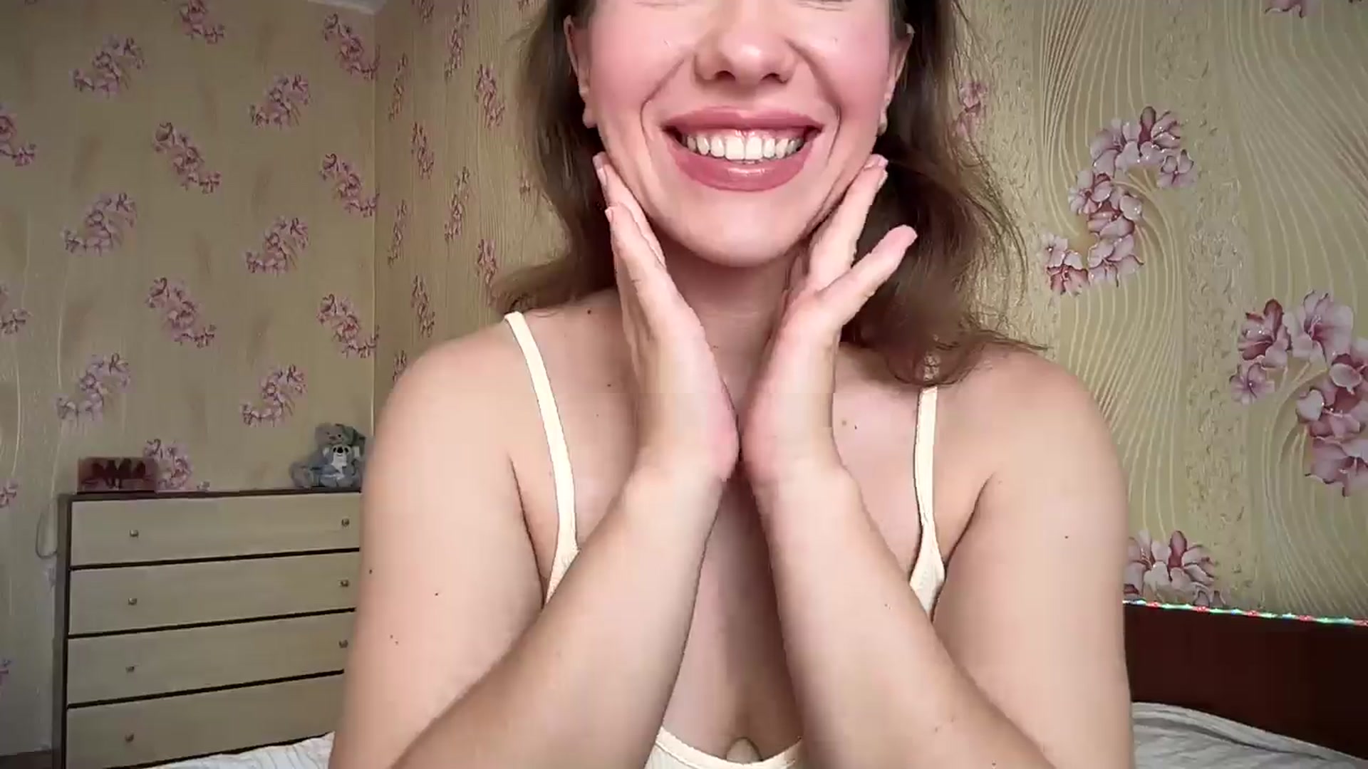 Gallery image thumbnail from VanessaWinn's myfreecams stream on, 06/19/2025, 06:26 image 20 of 20