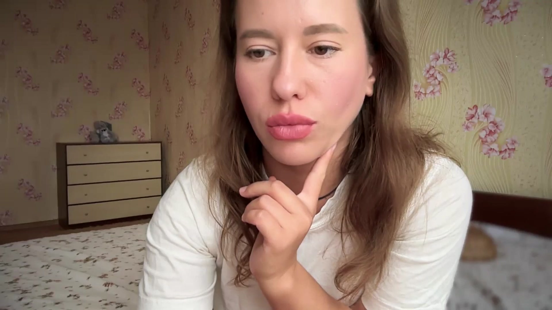 Gallery image thumbnail from VanessaWinn's myfreecams stream on, 09/28/2025, 10:37 image 12 of 20