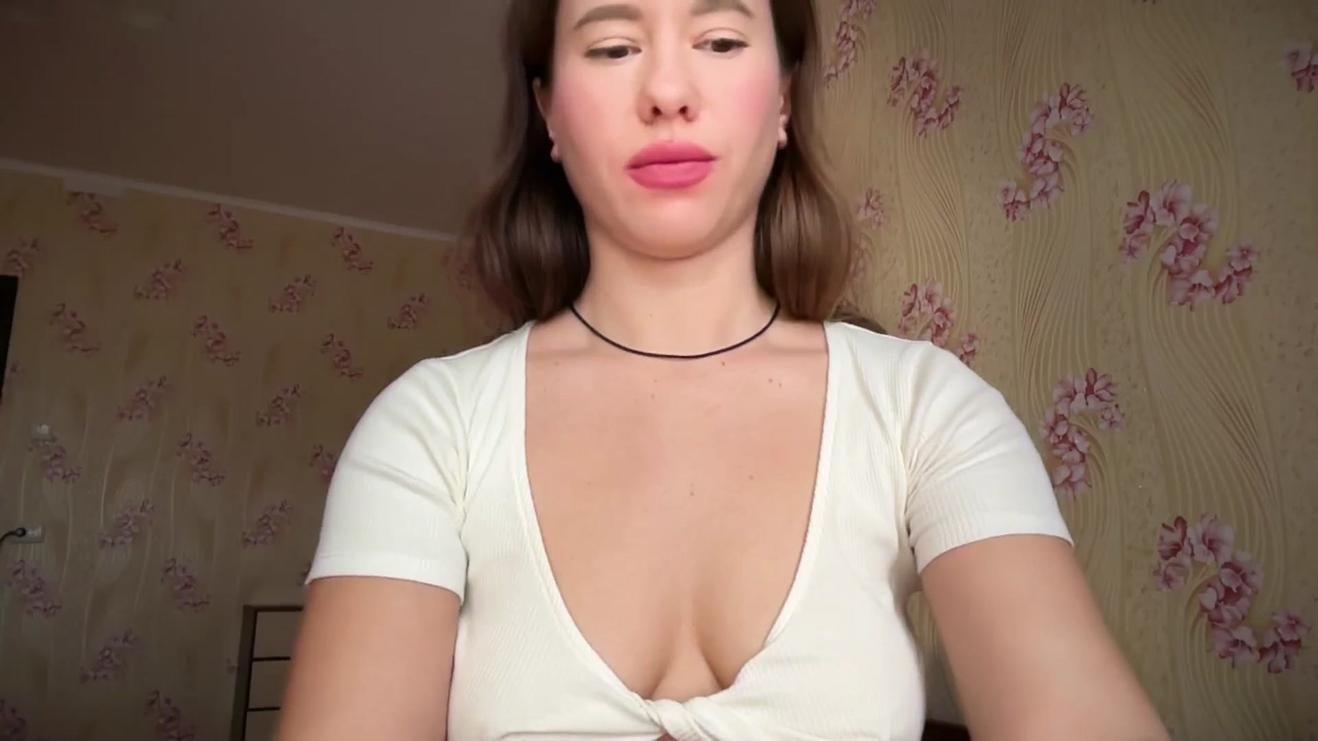 Gallery image thumbnail from VanessaWinn's myfreecams stream on, 10/13/2025, 14:43 image 7 of 20