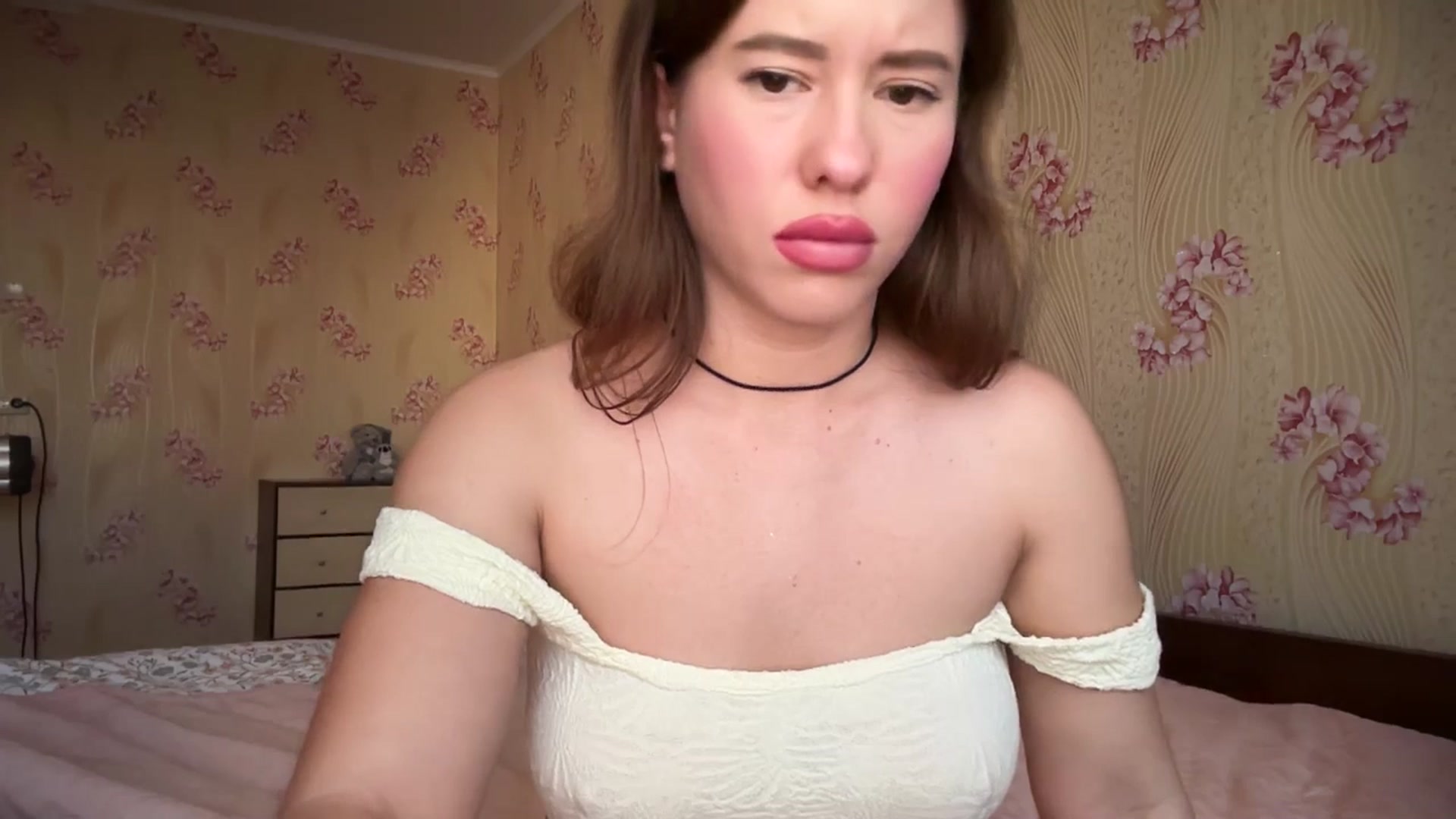 Gallery image thumbnail from VanessaWinn's myfreecams stream on, 10/15/2025, 15:22 image 16 of 20