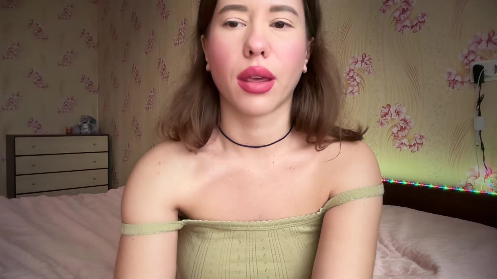 Gallery image thumbnail from VanessaWinn's myfreecams stream on, 10/27/2025, 07:22 image 19 of 20