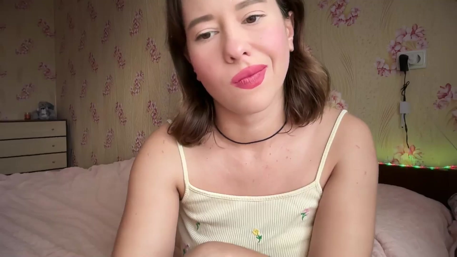 Gallery image thumbnail from VanessaWinn's myfreecams stream on, 10/29/2025, 08:48 image 8 of 20