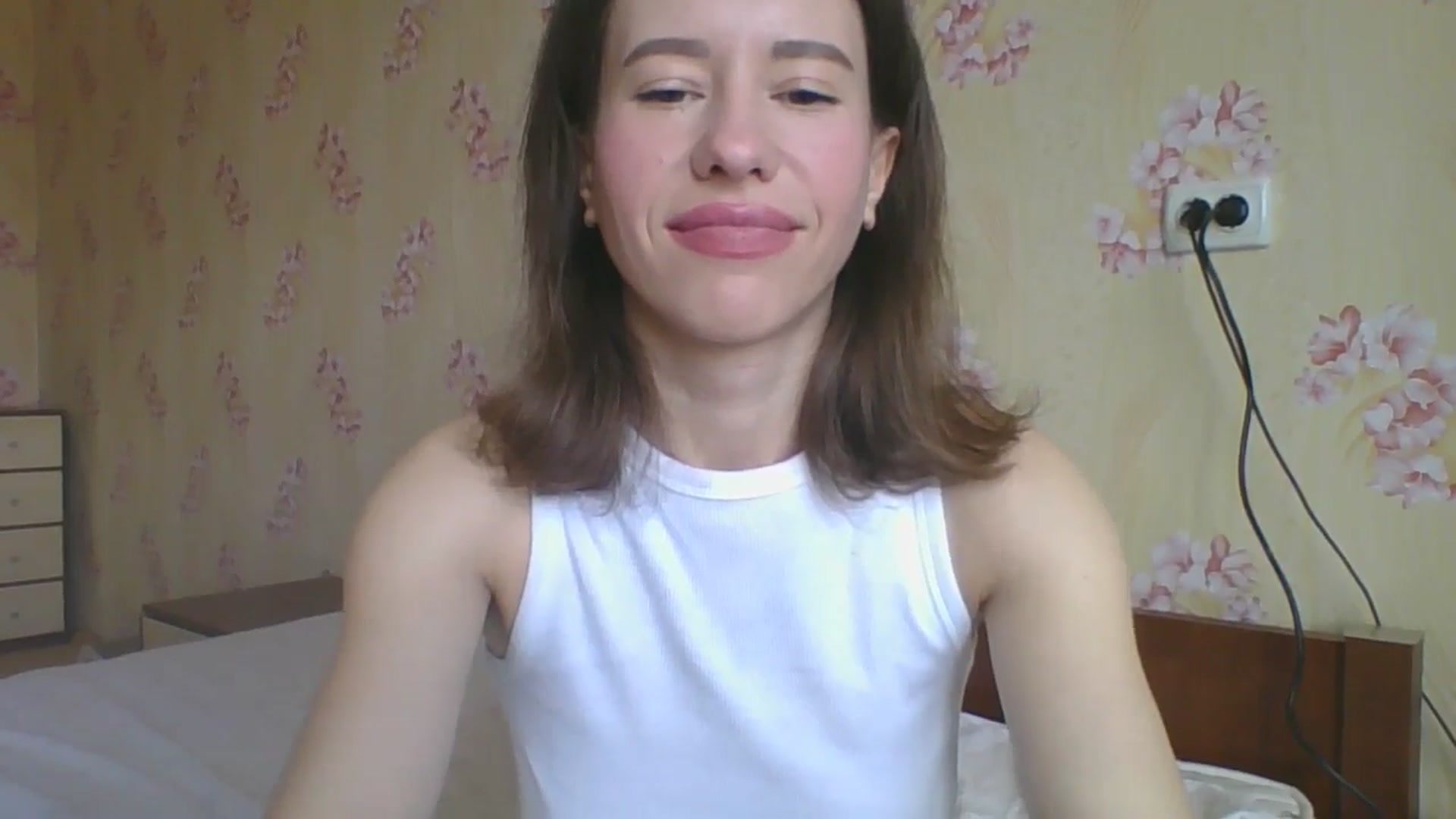 Gallery image thumbnail from VanessaWinn's myfreecams stream on, 04/17/2026, 12:47 image 4 of 20