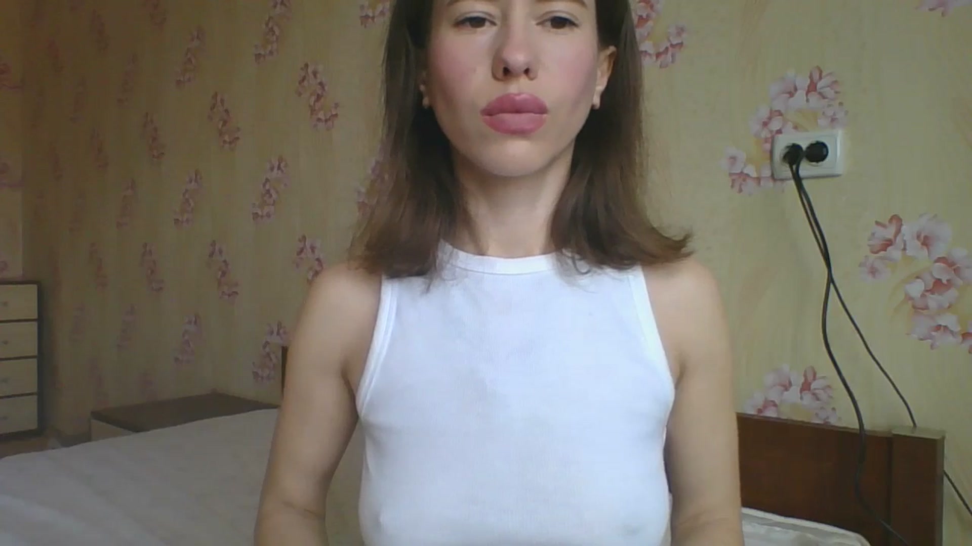 Gallery image thumbnail from VanessaWinn's myfreecams stream on, 04/17/2026, 12:47 image 5 of 20
