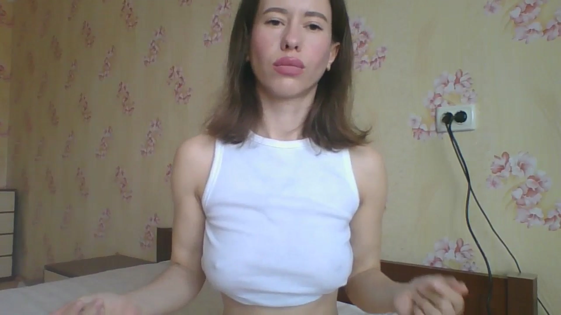 Gallery image thumbnail from VanessaWinn's myfreecams stream on, 04/17/2026, 12:47 image 15 of 20