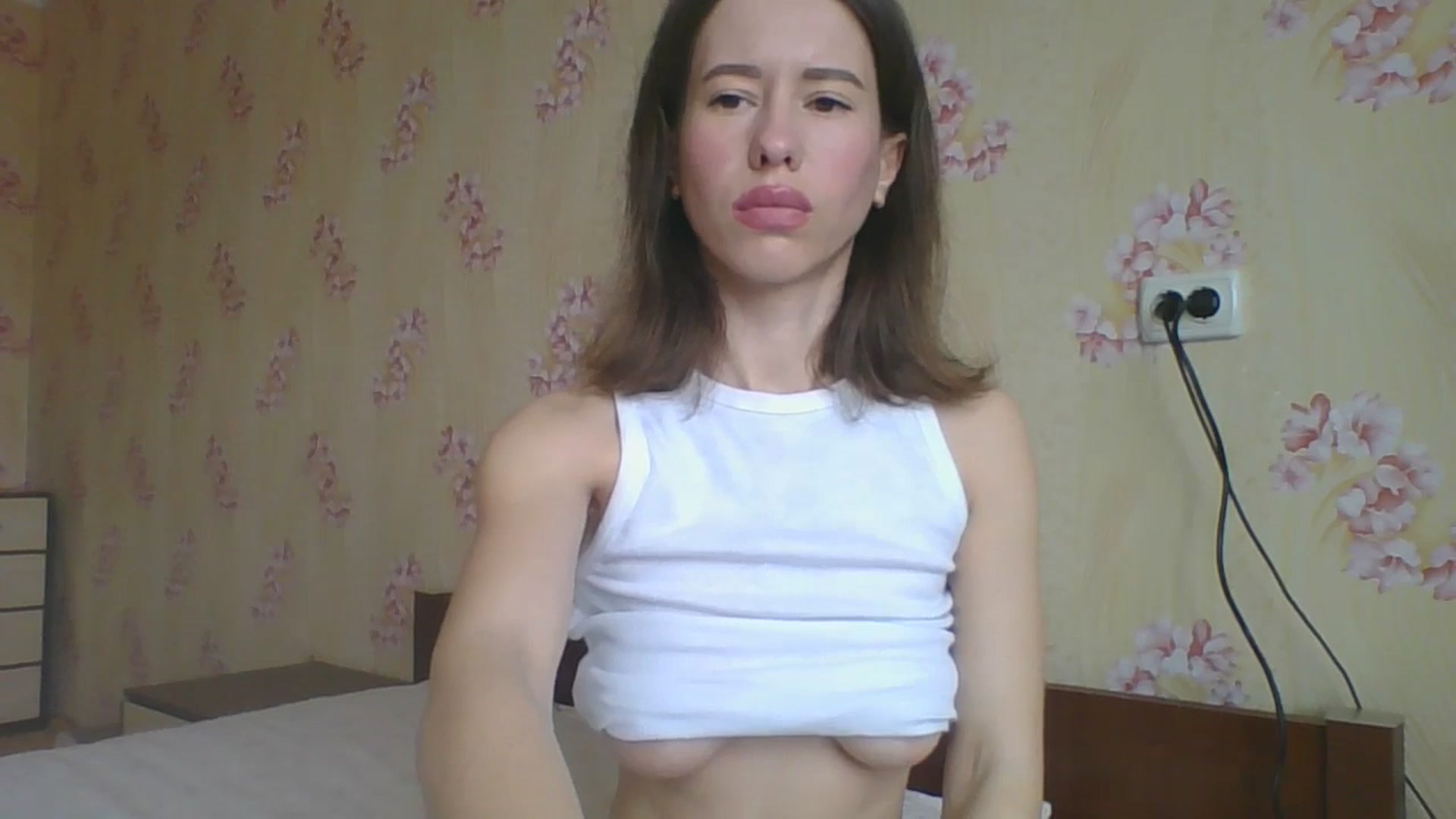Gallery image thumbnail from VanessaWinn's myfreecams stream on, 04/17/2026, 12:47 image 13 of 20