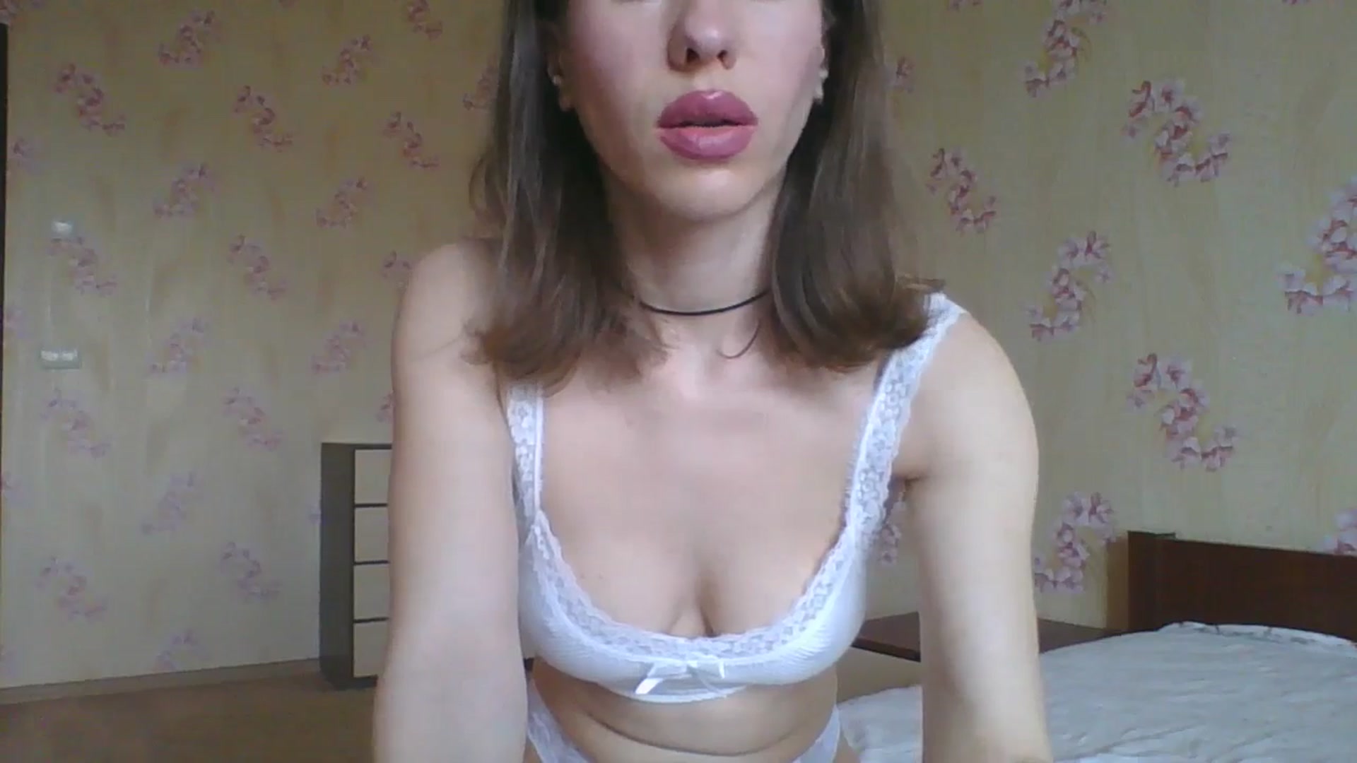 Gallery image thumbnail from VanessaWinn's myfreecams stream on, 04/25/2026, 16:13 image 12 of 20