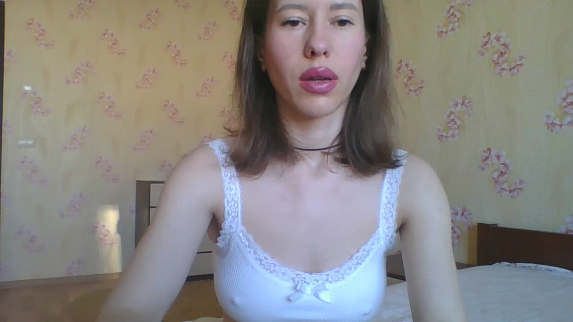 Gallery image thumbnail from VanessaWinn's myfreecams stream on, 04/25/2026, 16:13 image 6 of 20