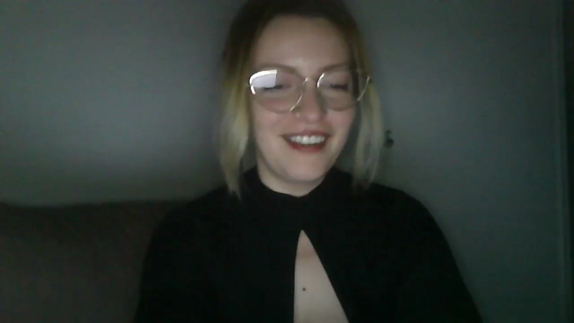 Gallery image thumbnail from Vanessa_'s myfreecams stream on, 11/28/2023, 23:59 image 20 of 20