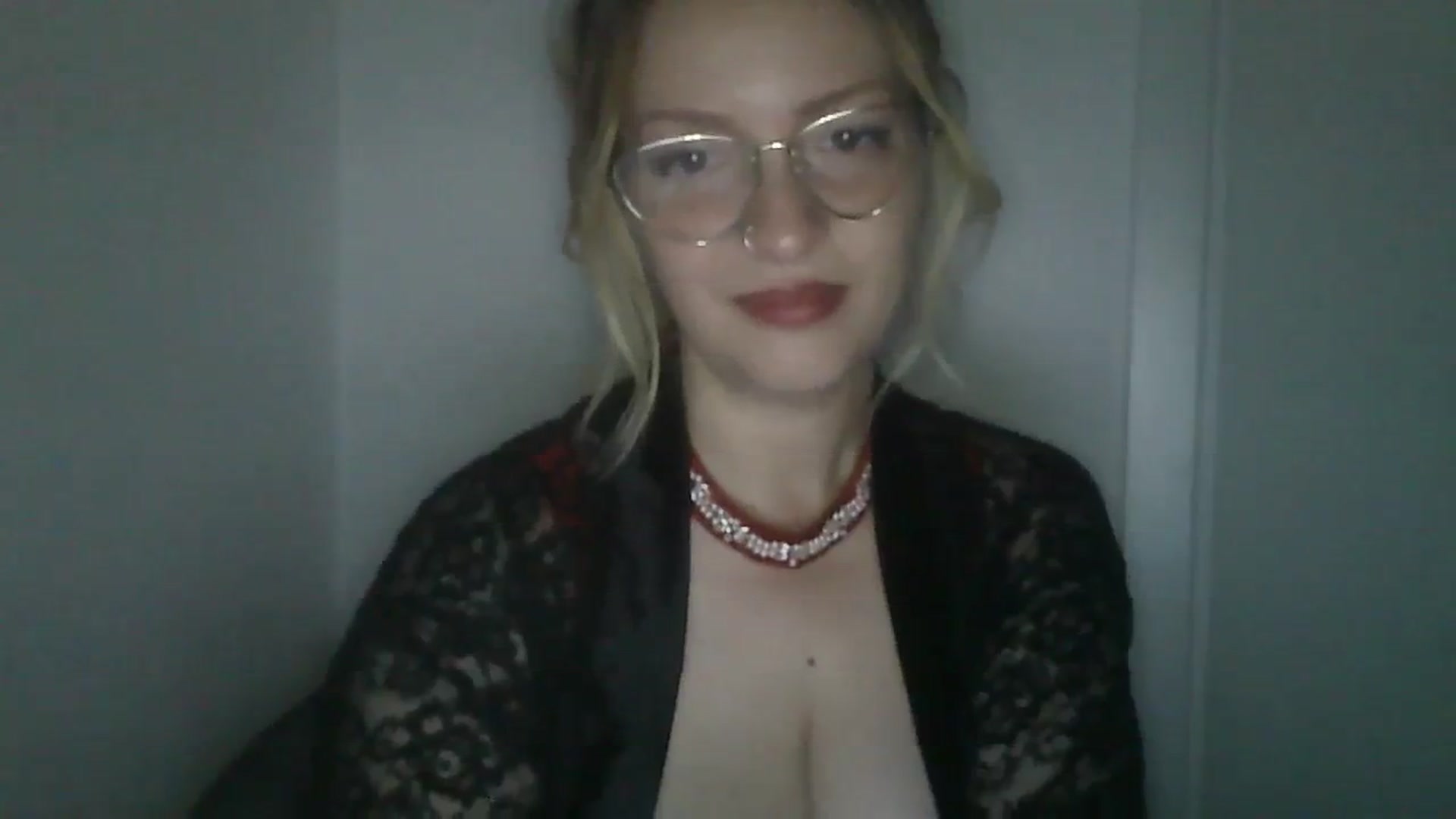 Gallery image thumbnail from Vanessa_'s myfreecams stream on, 12/27/2023, 01:10 image 20 of 20