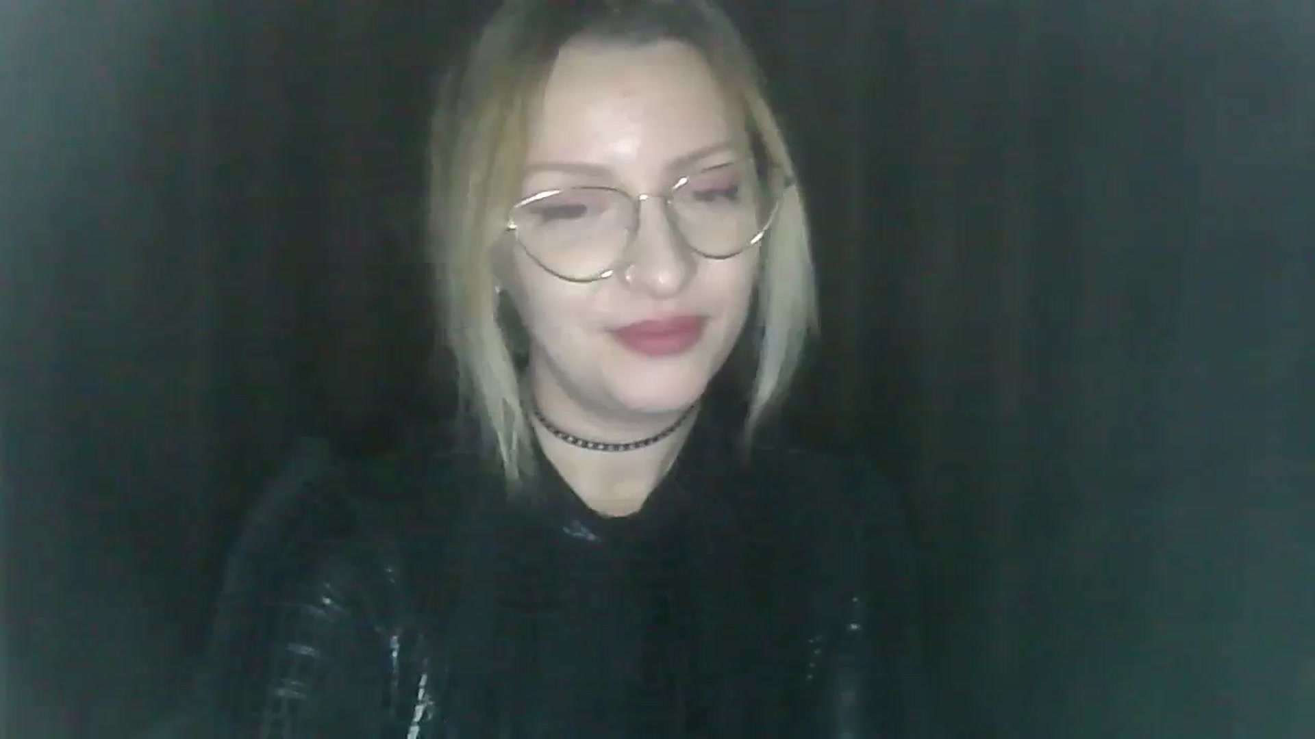 Gallery image thumbnail from Vanessa_'s myfreecams stream on, 12/30/2023, 01:08 image 20 of 20
