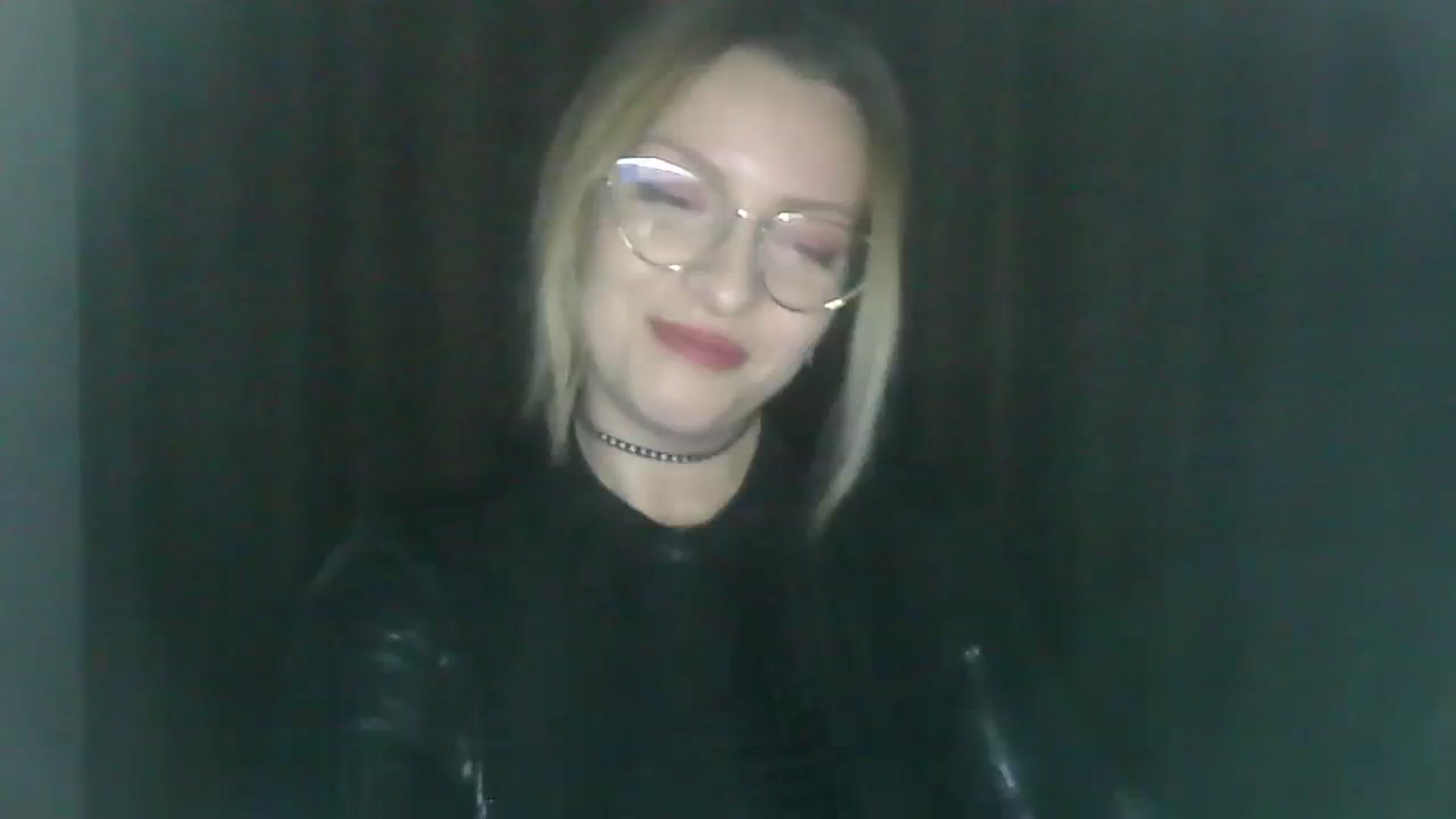 Gallery image thumbnail from Vanessa_'s myfreecams stream on, 12/30/2023, 01:08 image 1 of 20