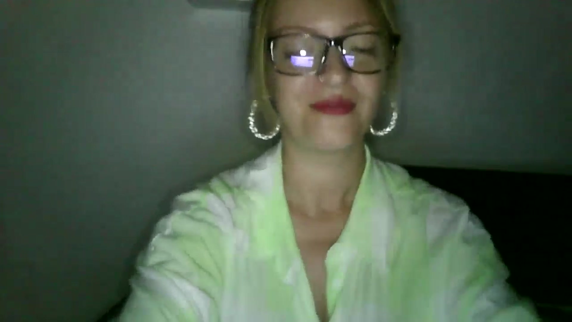 Gallery image thumbnail from Vanessa_'s myfreecams stream on, 06/28/2024, 23:44 image 11 of 20