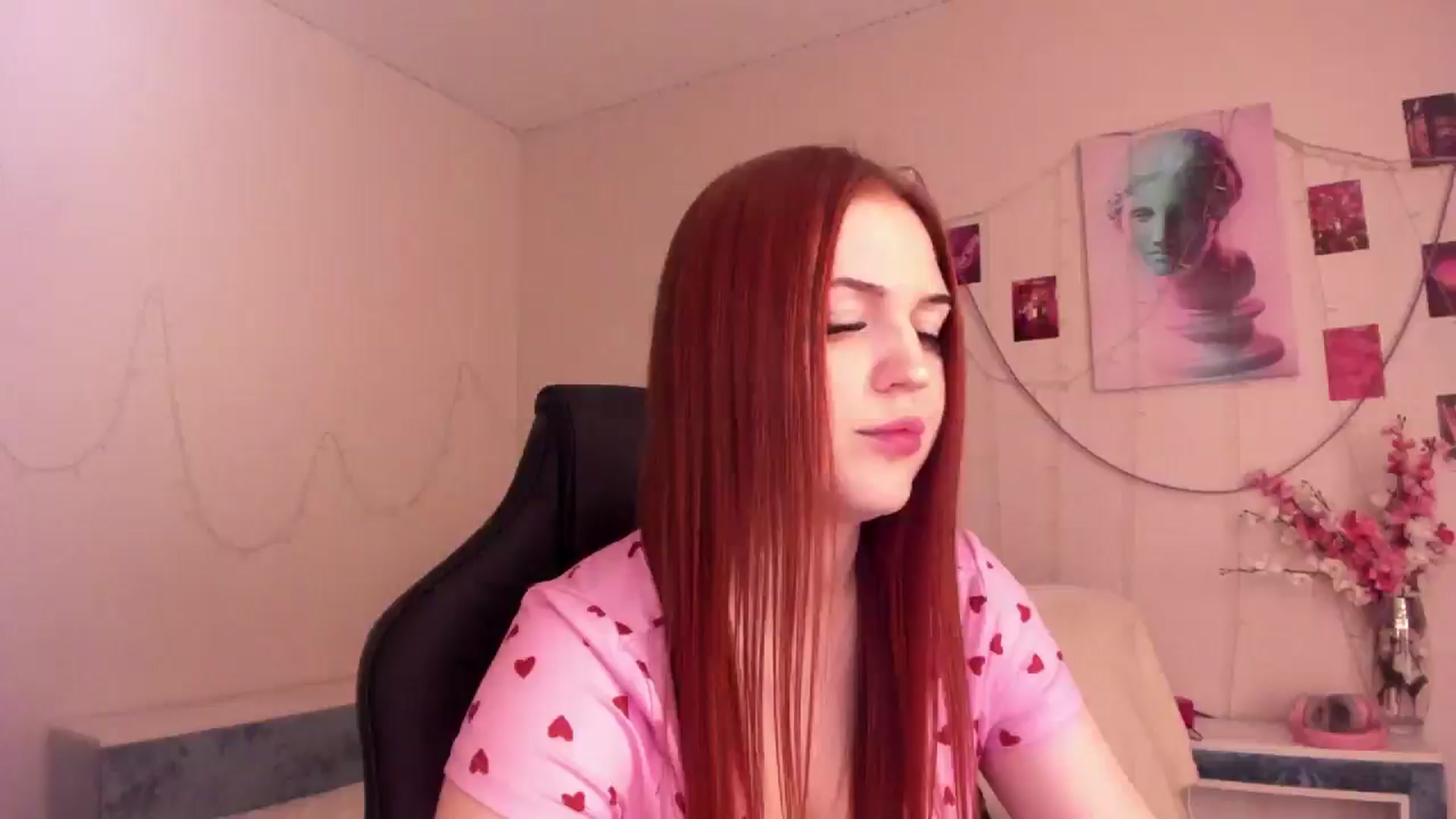 Gallery image thumbnail from Vanessa_Hotty's myfreecams stream on, 12/05/2024, 20:57 image 4 of 20