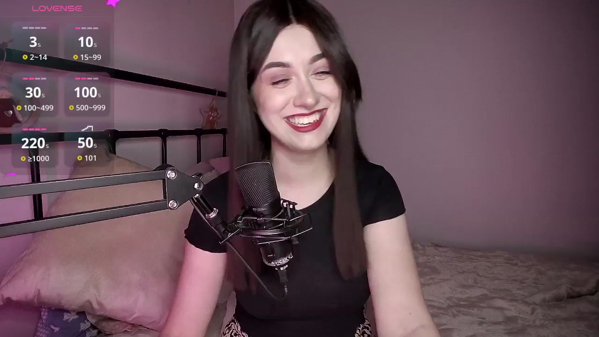 Gallery image thumbnail from Vanessa_Ray's myfreecams stream on, 09/17/2025, 01:40 image 3 of 20
