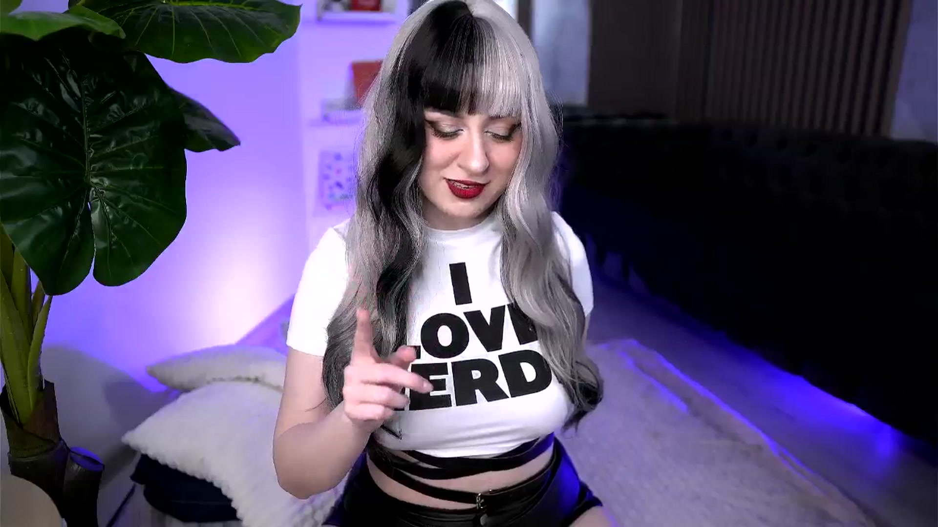 Gallery image thumbnail from Vanessa_Ray's myfreecams stream on, 05/04/2026, 18:57 image 8 of 20