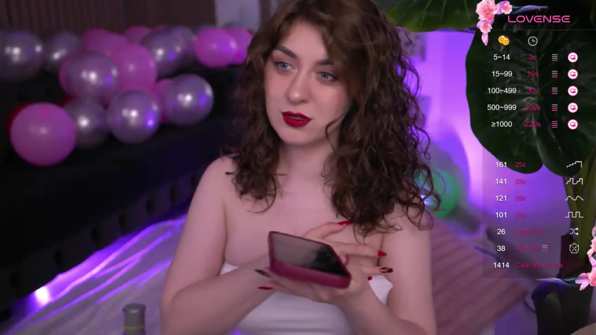 Gallery image thumbnail from Vanessa_Ray's myfreecams stream on, 06/06/2026, 19:55 image 11 of 20