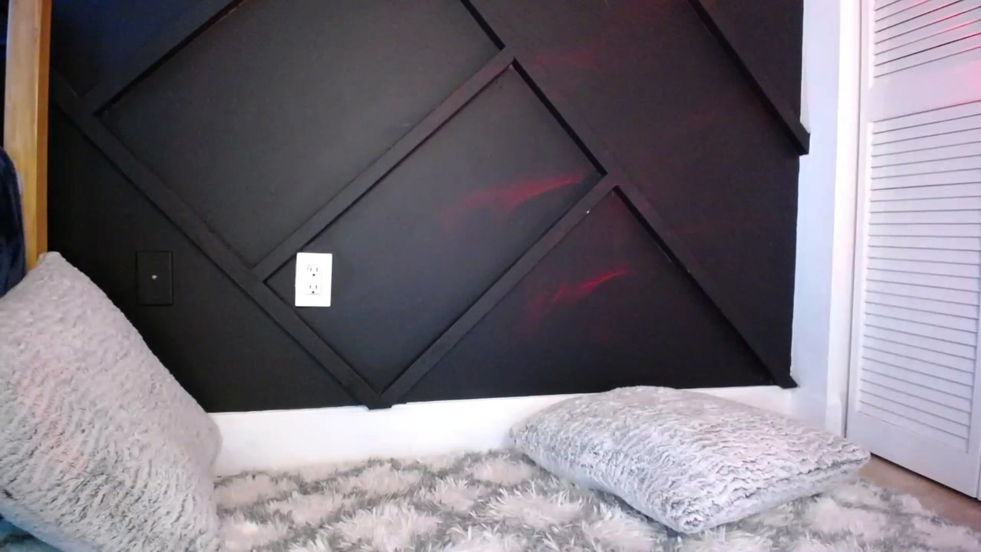 Gallery image thumbnail from Vanessa_Vega's myfreecams stream on, 12/11/2022, 22:44 image 3 of 20