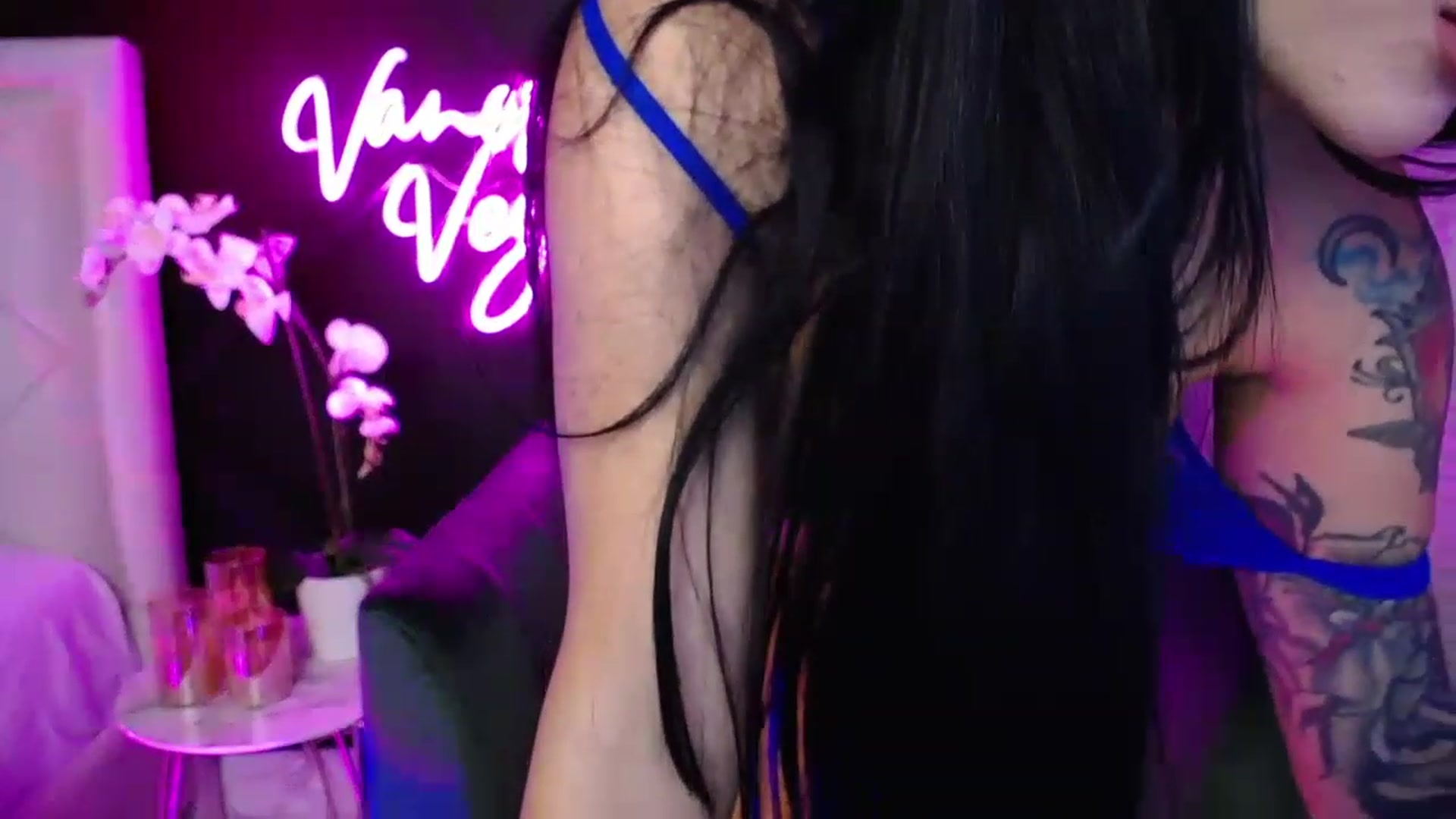 Gallery image thumbnail from Vanessa_Vega's myfreecams stream on, 01/06/2023, 05:02 image 18 of 20