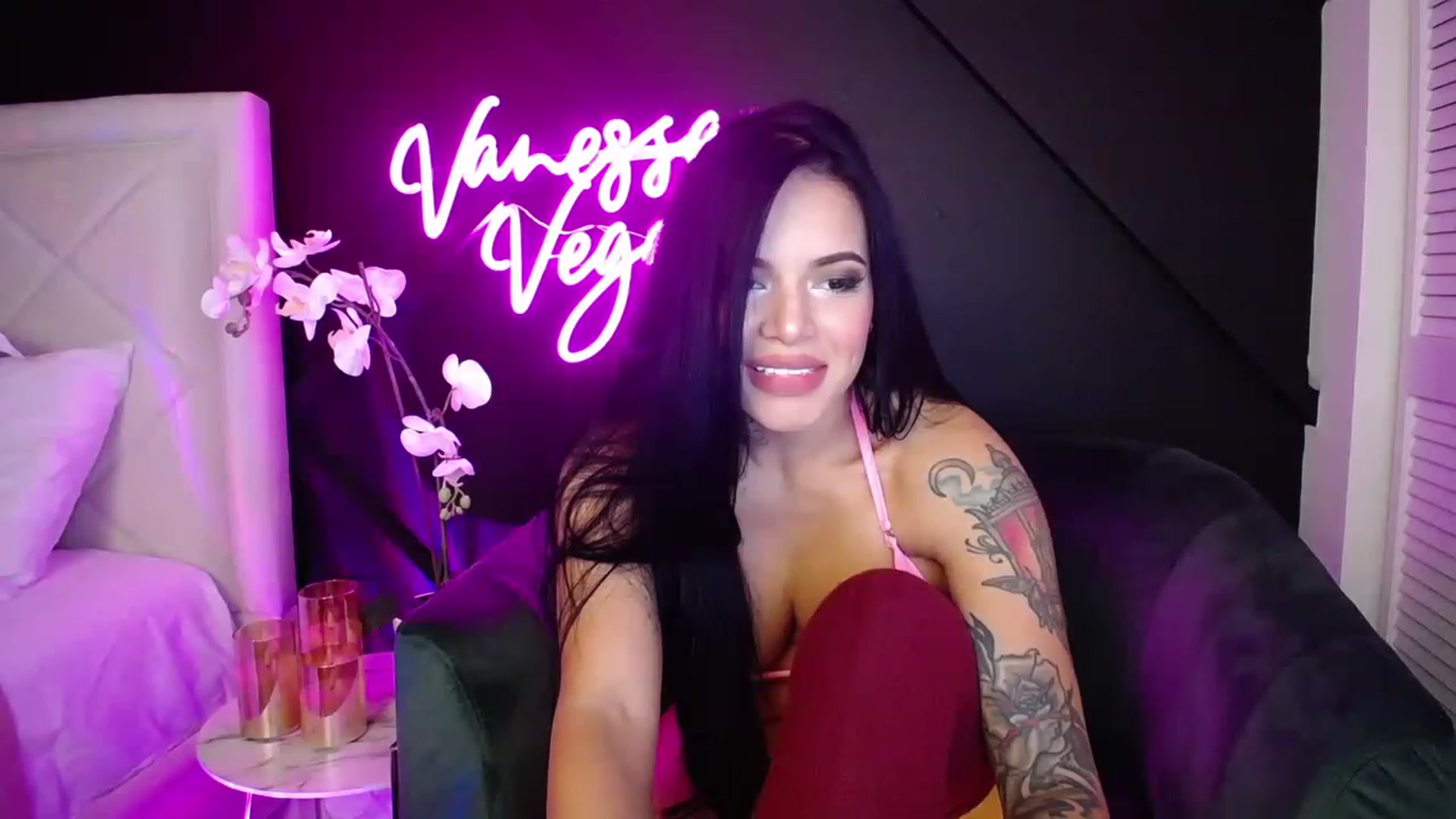 Gallery image thumbnail from Vanessa_Vega's myfreecams stream on, 01/14/2023, 03:33 image 12 of 20
