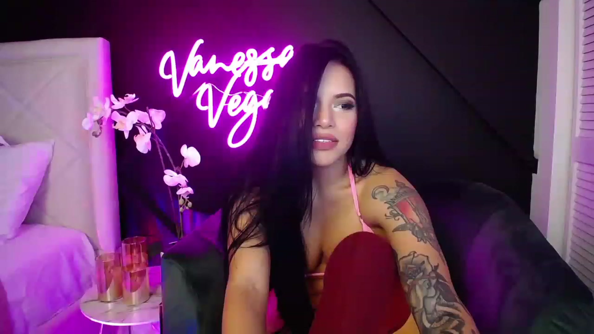 Gallery image thumbnail from Vanessa_Vega's myfreecams stream on, 01/14/2023, 03:33 image 13 of 20