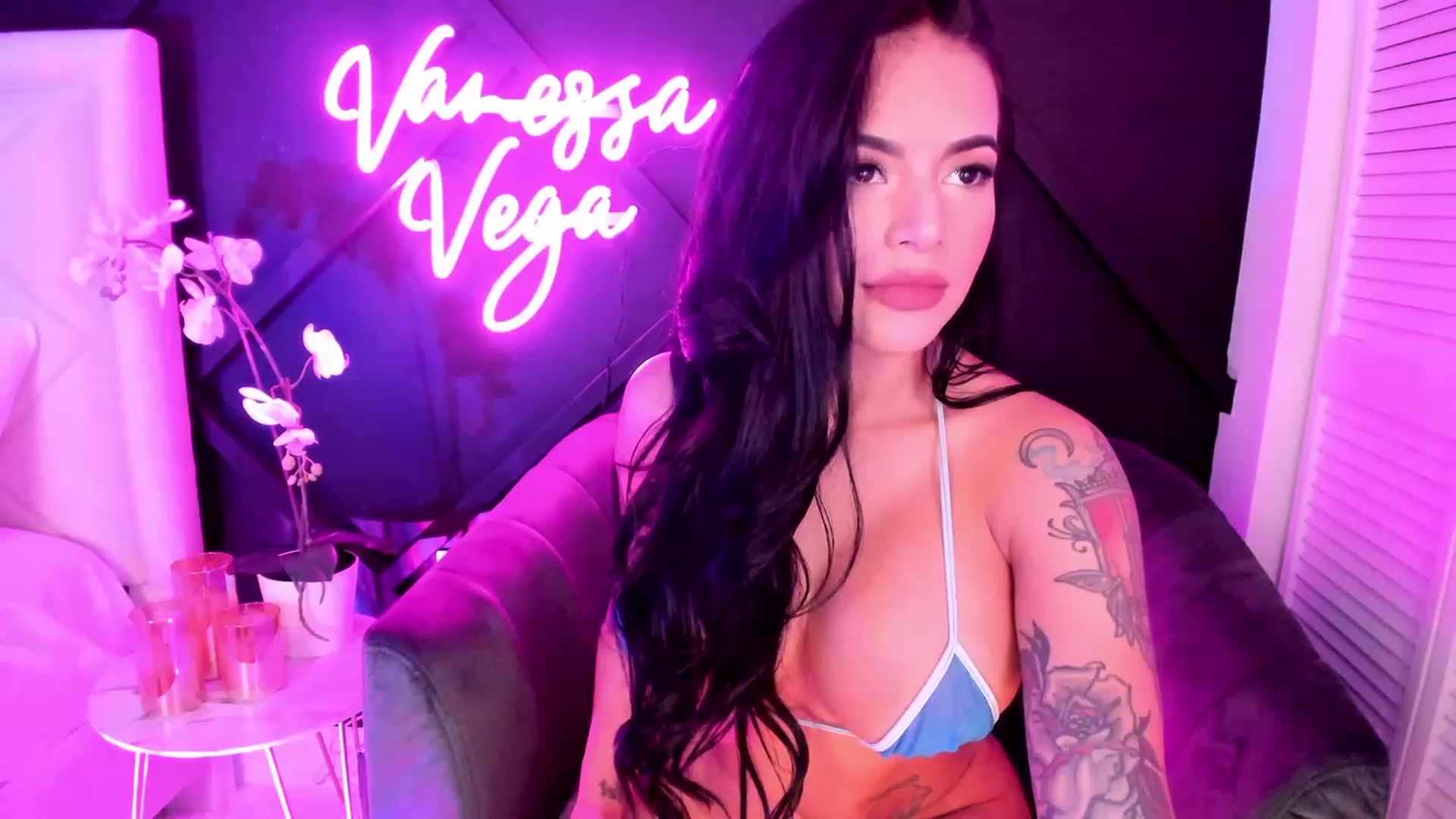 Gallery image thumbnail from Vanessa_Vega's myfreecams stream on, 02/06/2023, 02:18 image 9 of 20