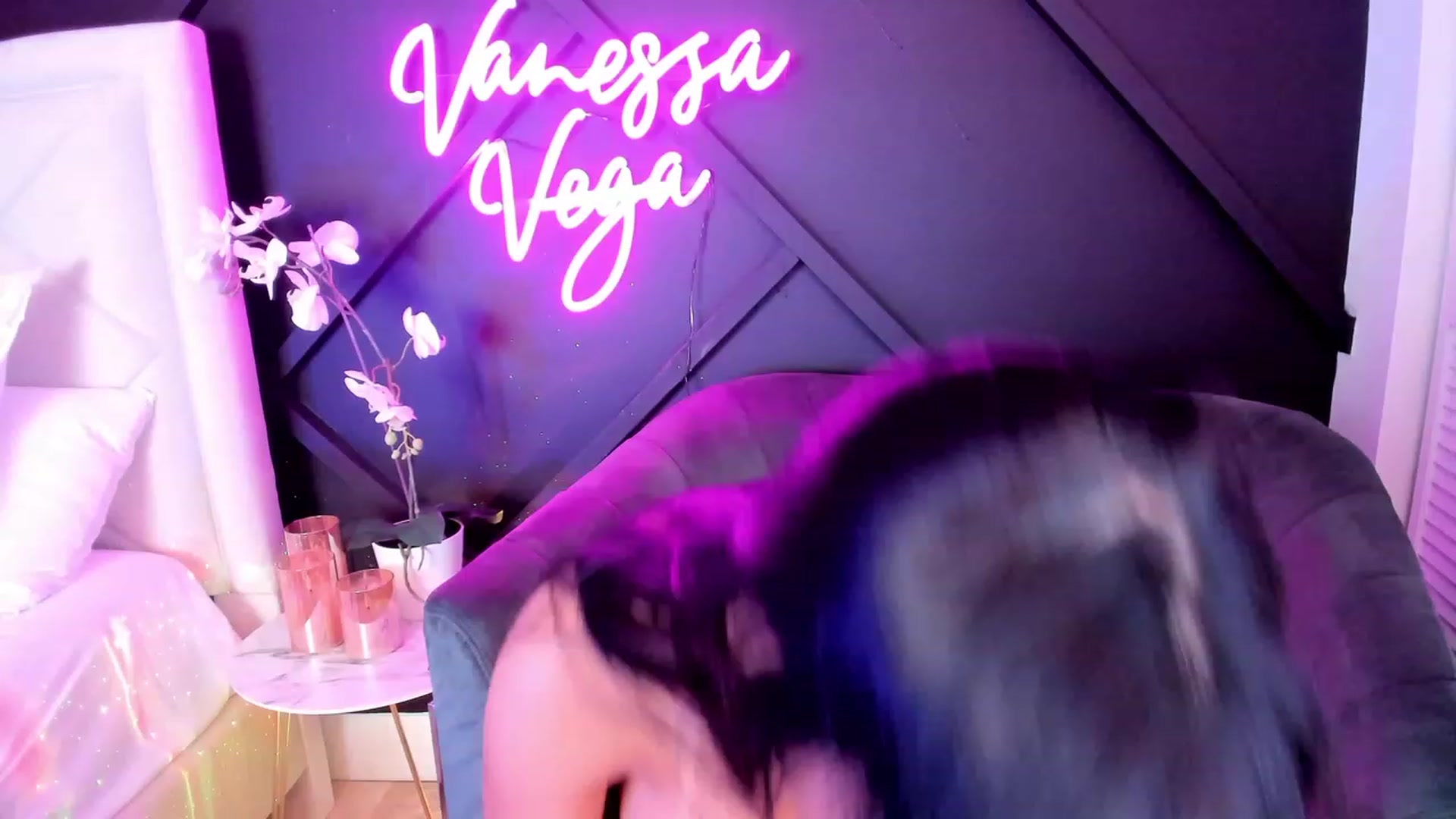 Gallery image thumbnail from Vanessa_Vega's myfreecams stream on, 05/10/2023, 05:37 image 1 of 20