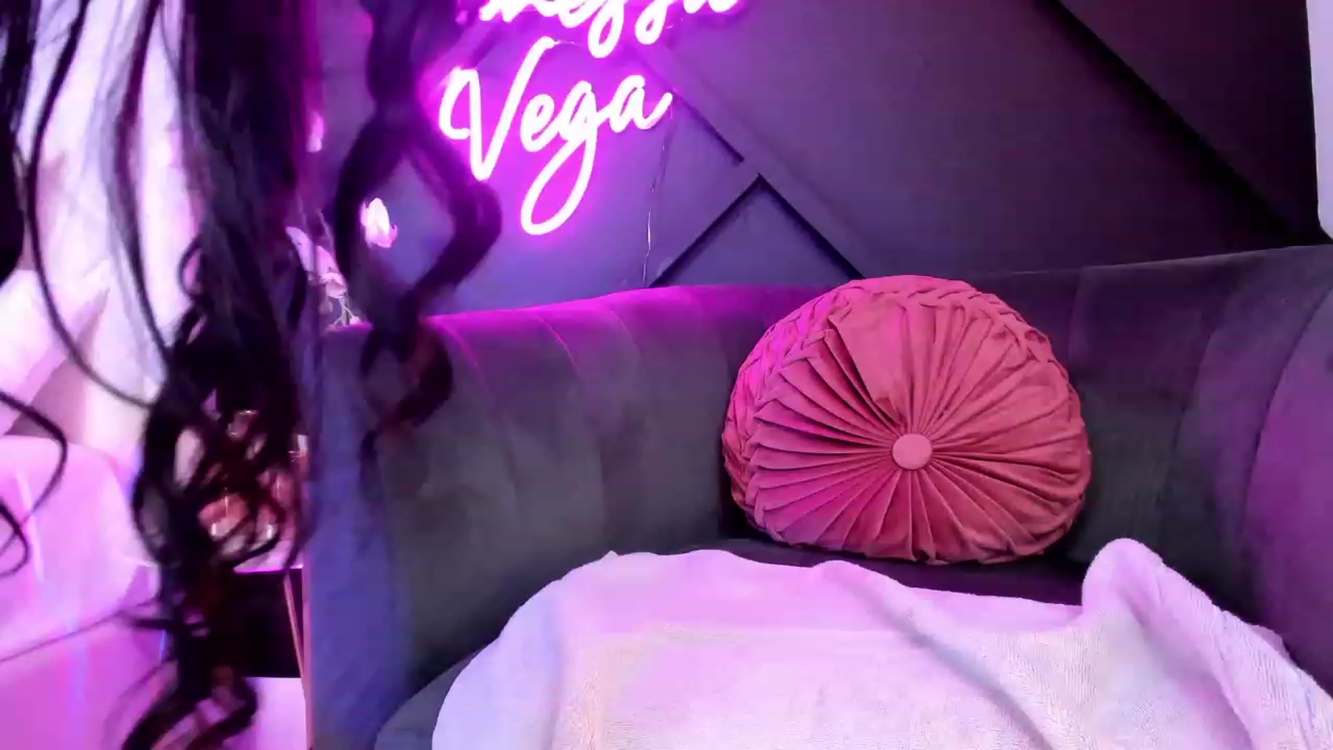 Gallery image thumbnail from Vanessa_Vega's myfreecams stream on, 05/10/2023, 05:37 image 12 of 20