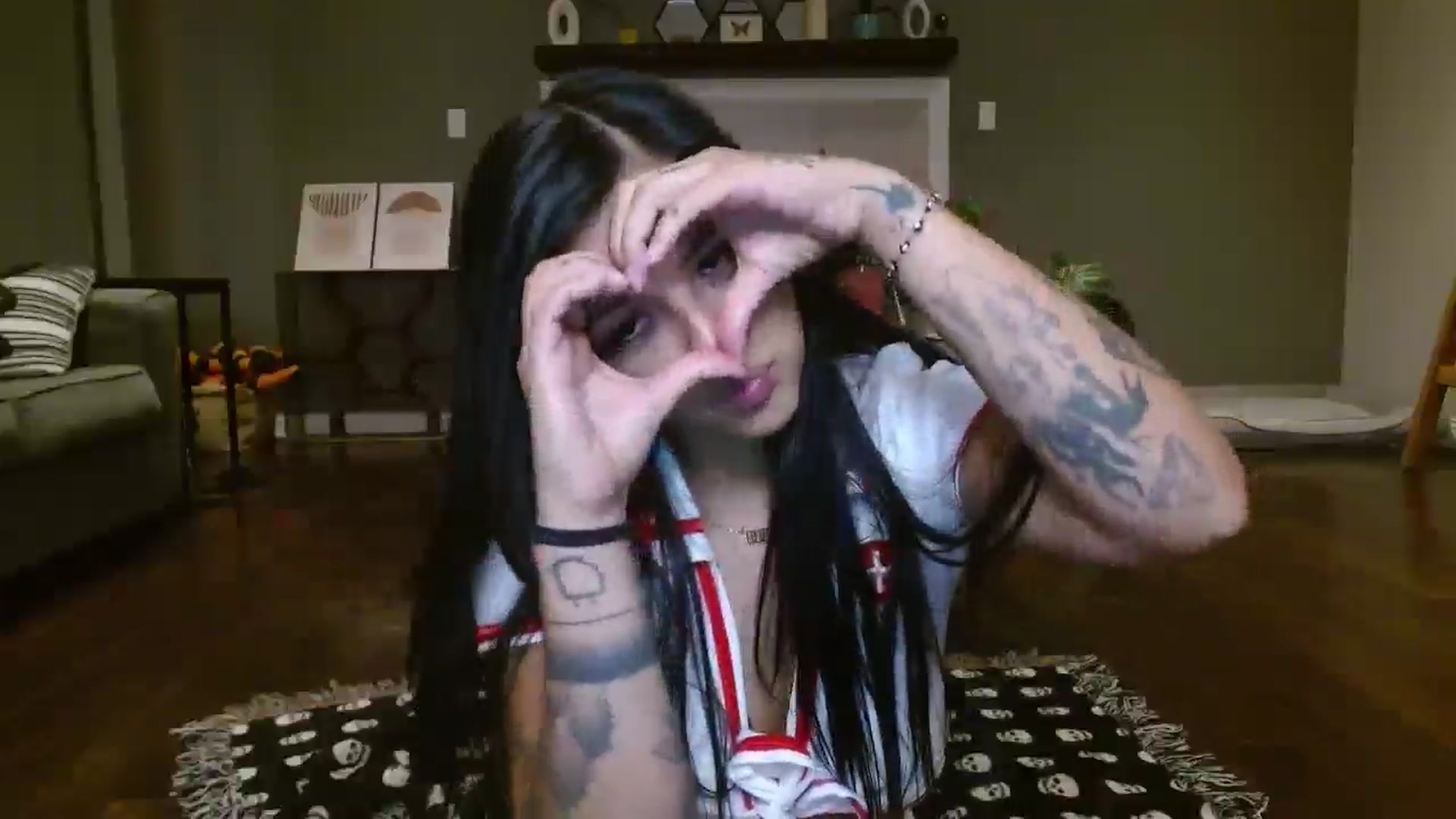 Gallery image thumbnail from Vanessawildly's myfreecams stream on, 10/23/2025, 03:21 image 17 of 20